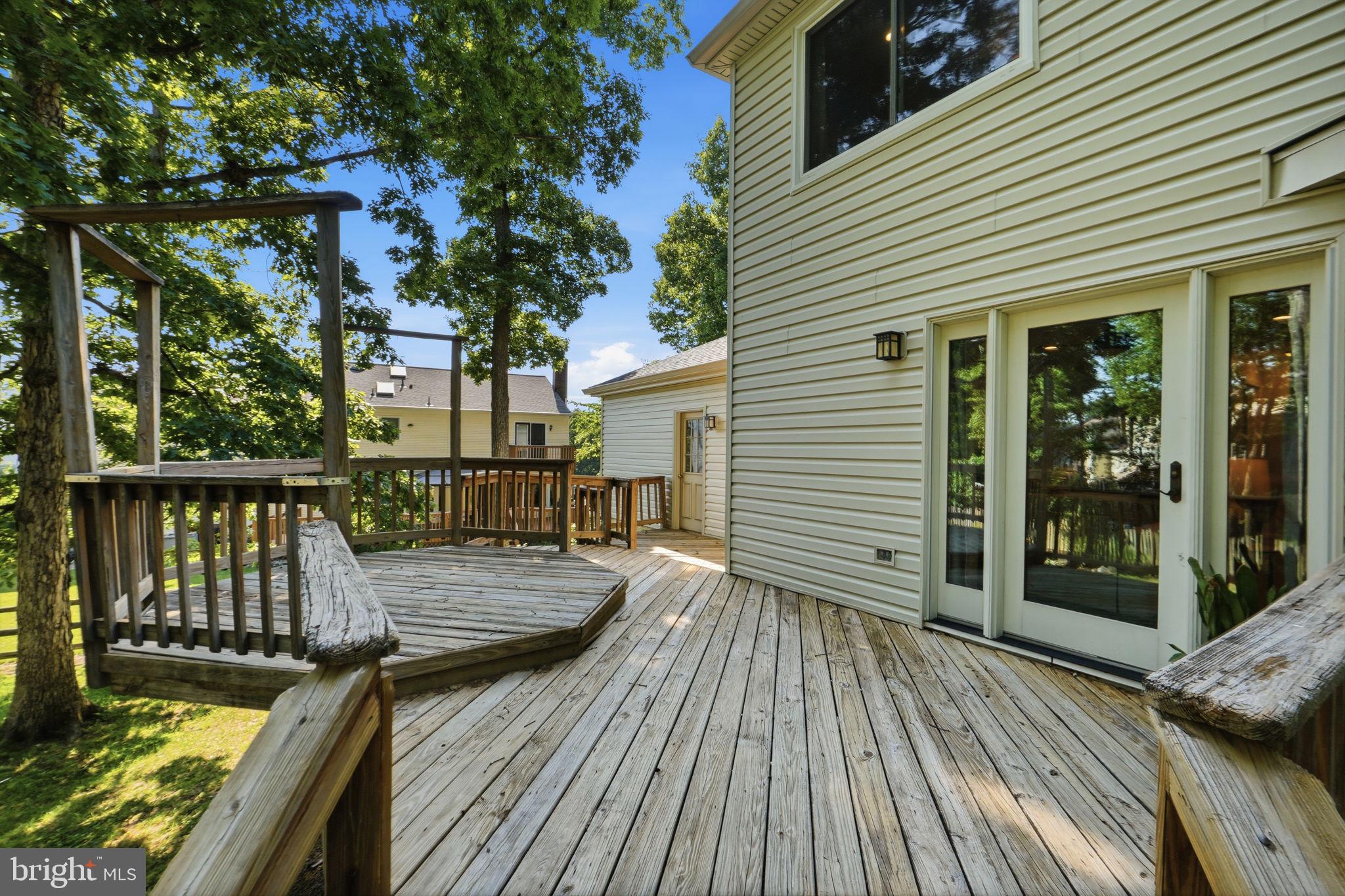 LITTLE ROCKY RUN - Residential