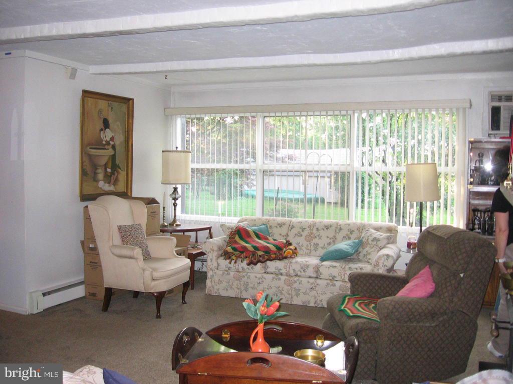 EAST HEMPFIELD - Residential