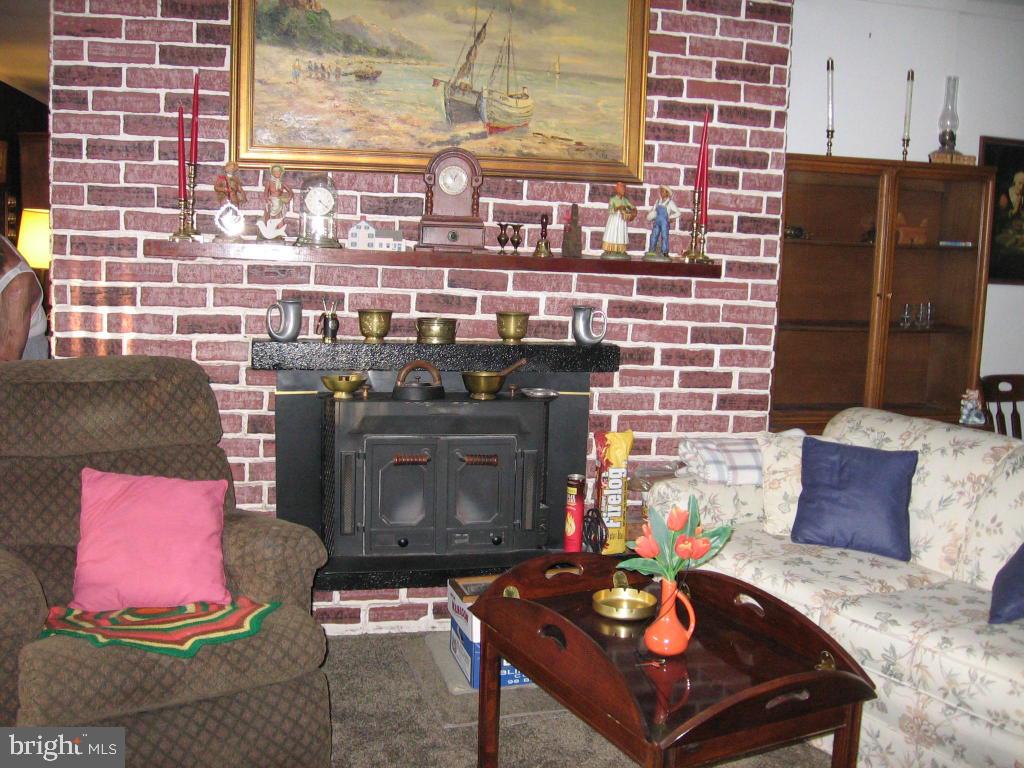 EAST HEMPFIELD - Residential