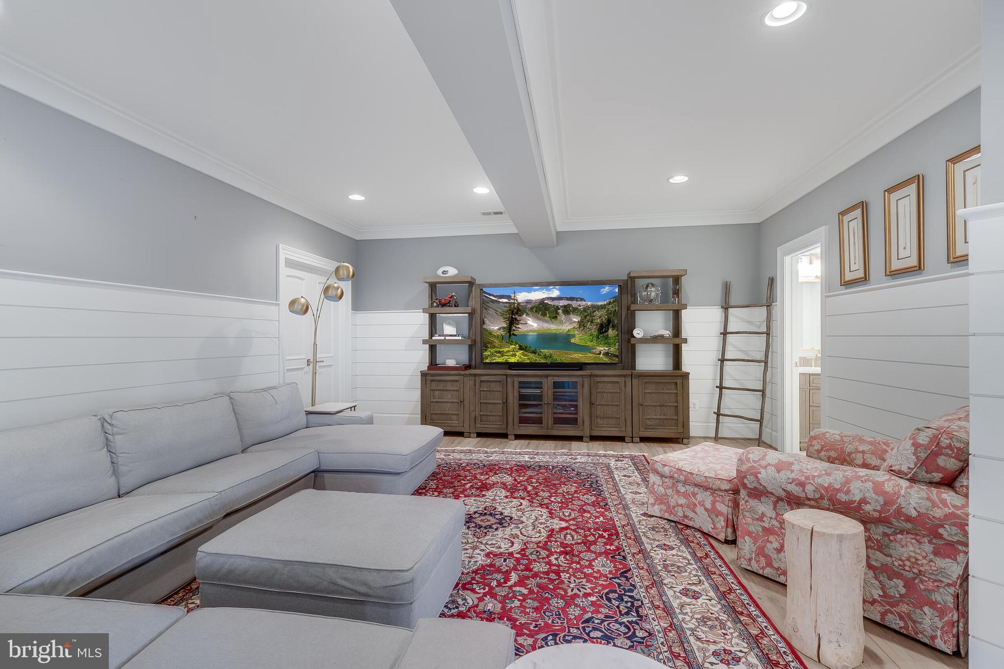 ROKEBY FARM - Residential