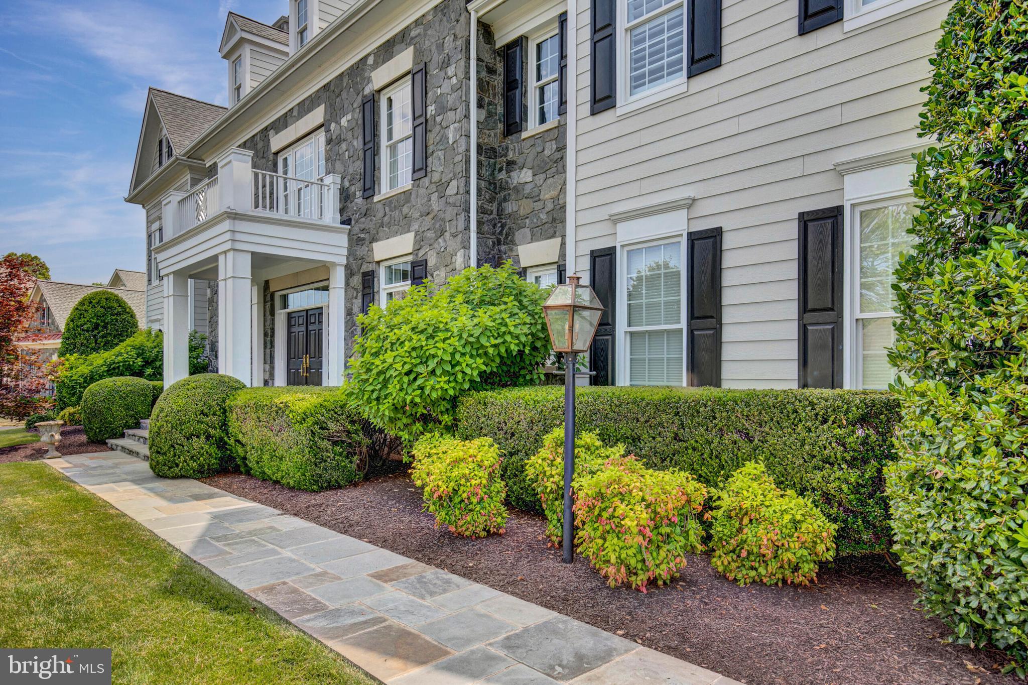 ROKEBY FARM - Residential