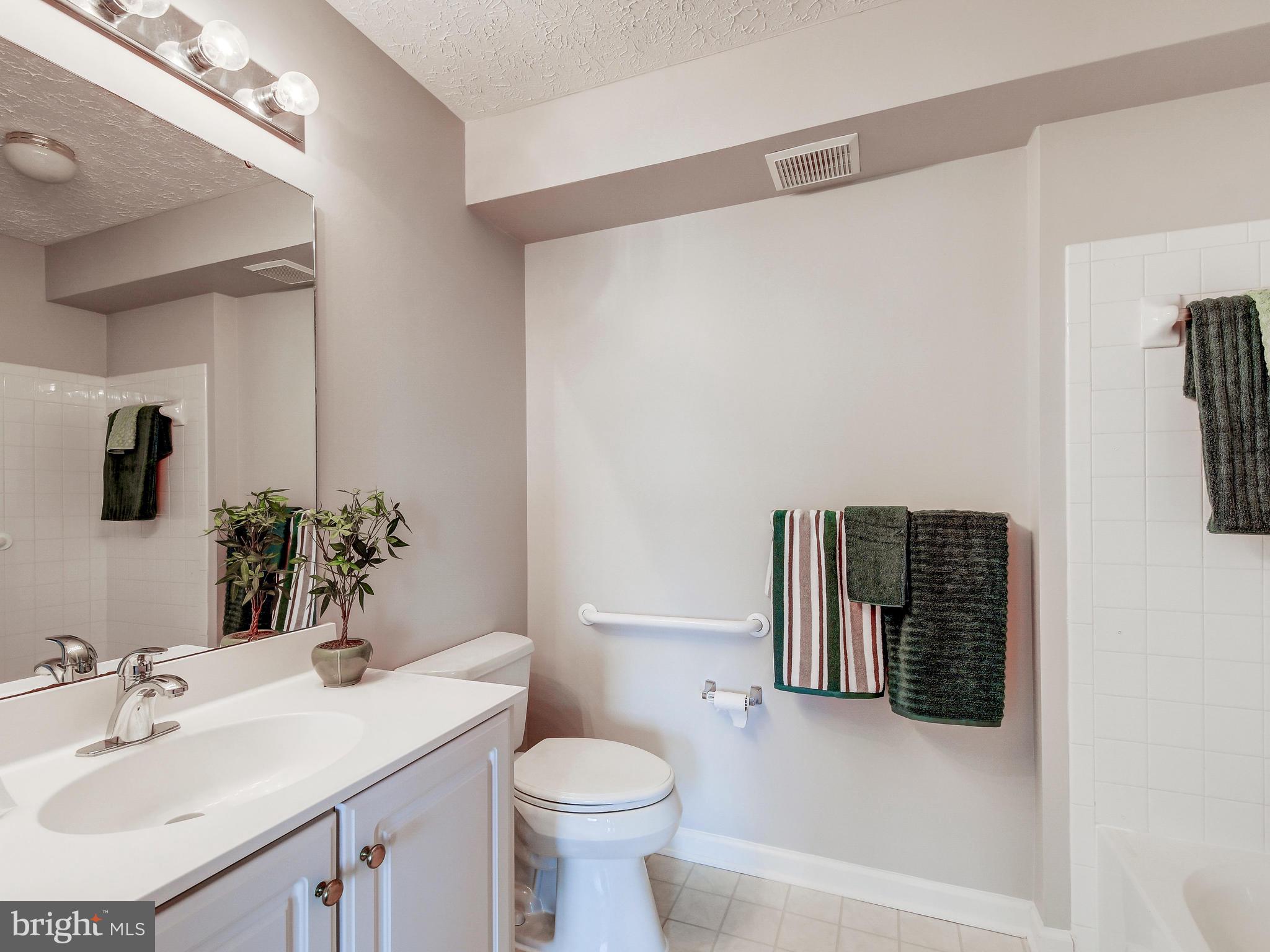 BRIGHT OAKS - Residential