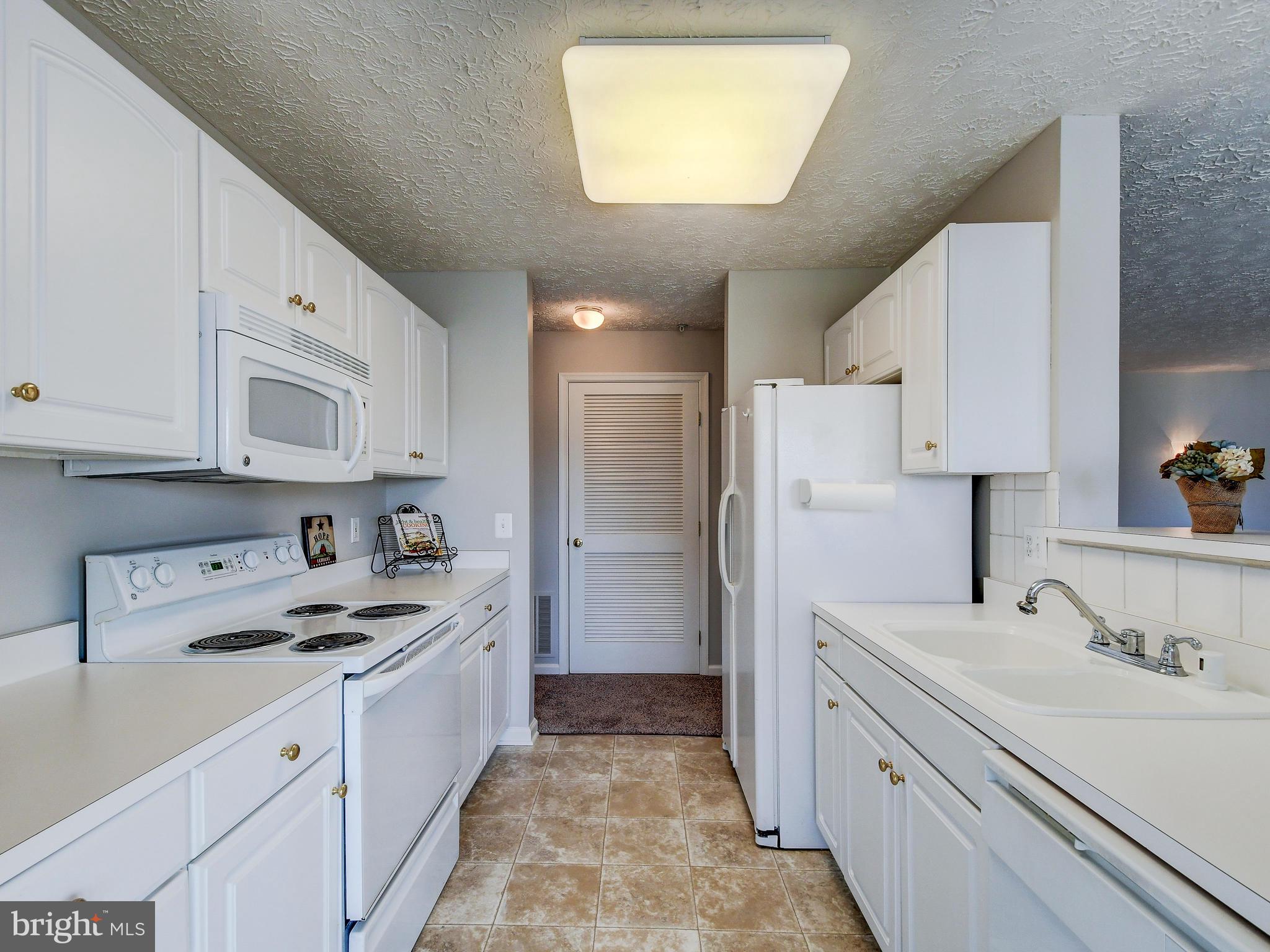 BRIGHT OAKS - Residential