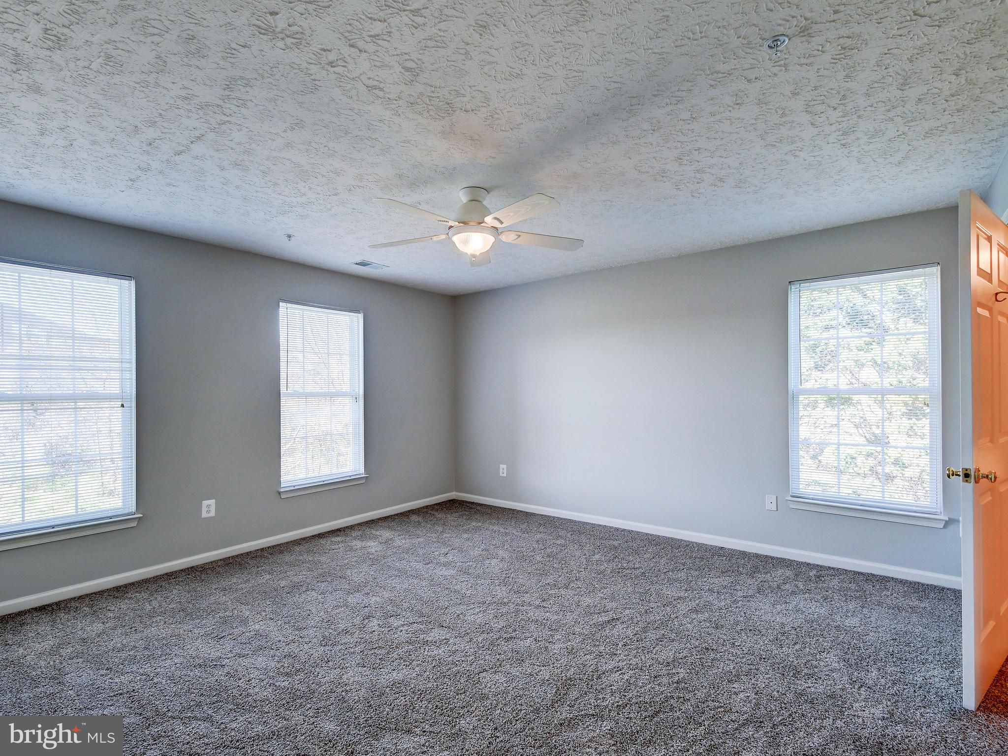 BRIGHT OAKS - Residential