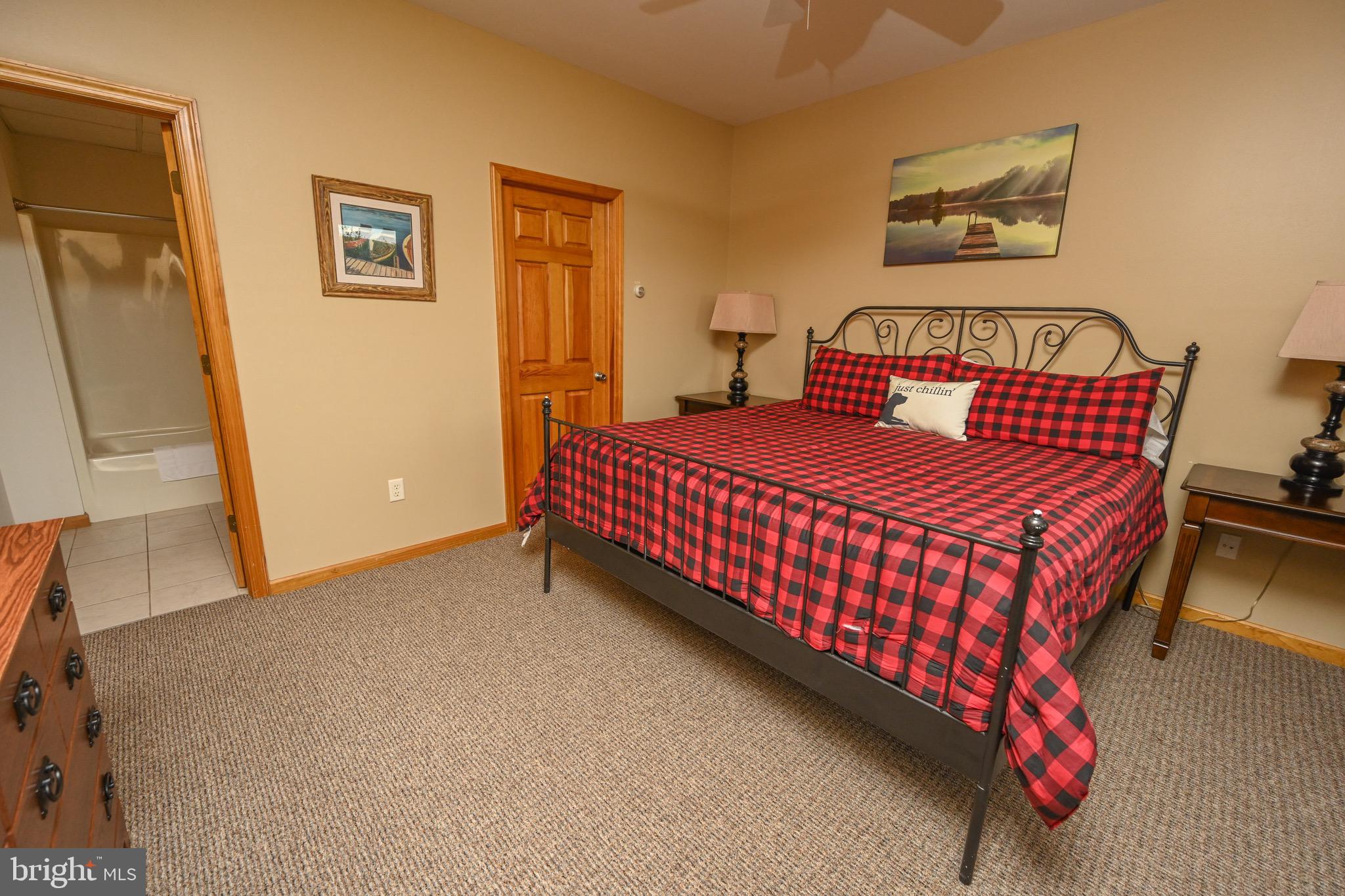 DEEP CREEK HIGHLANDS - Residential