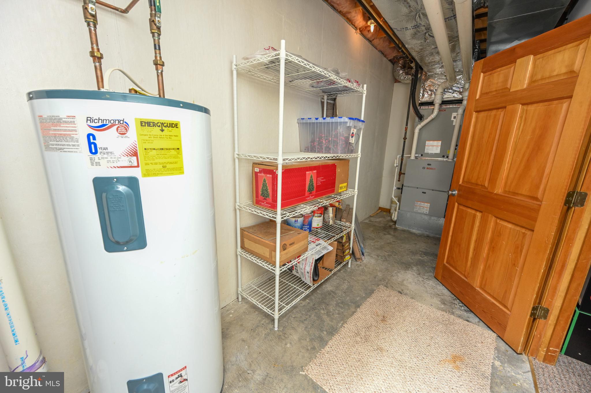 DEEP CREEK HIGHLANDS - Residential