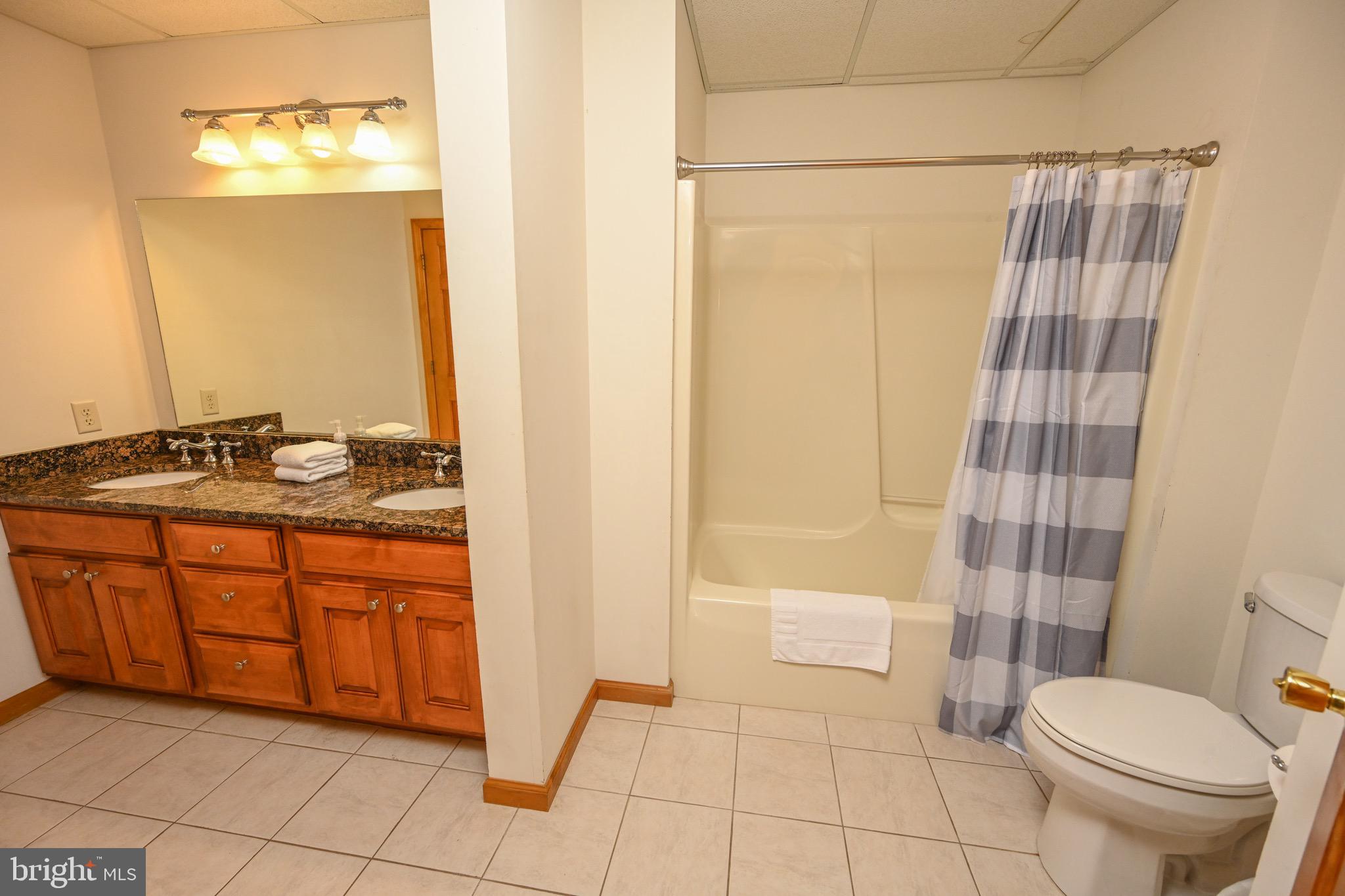 DEEP CREEK HIGHLANDS - Residential