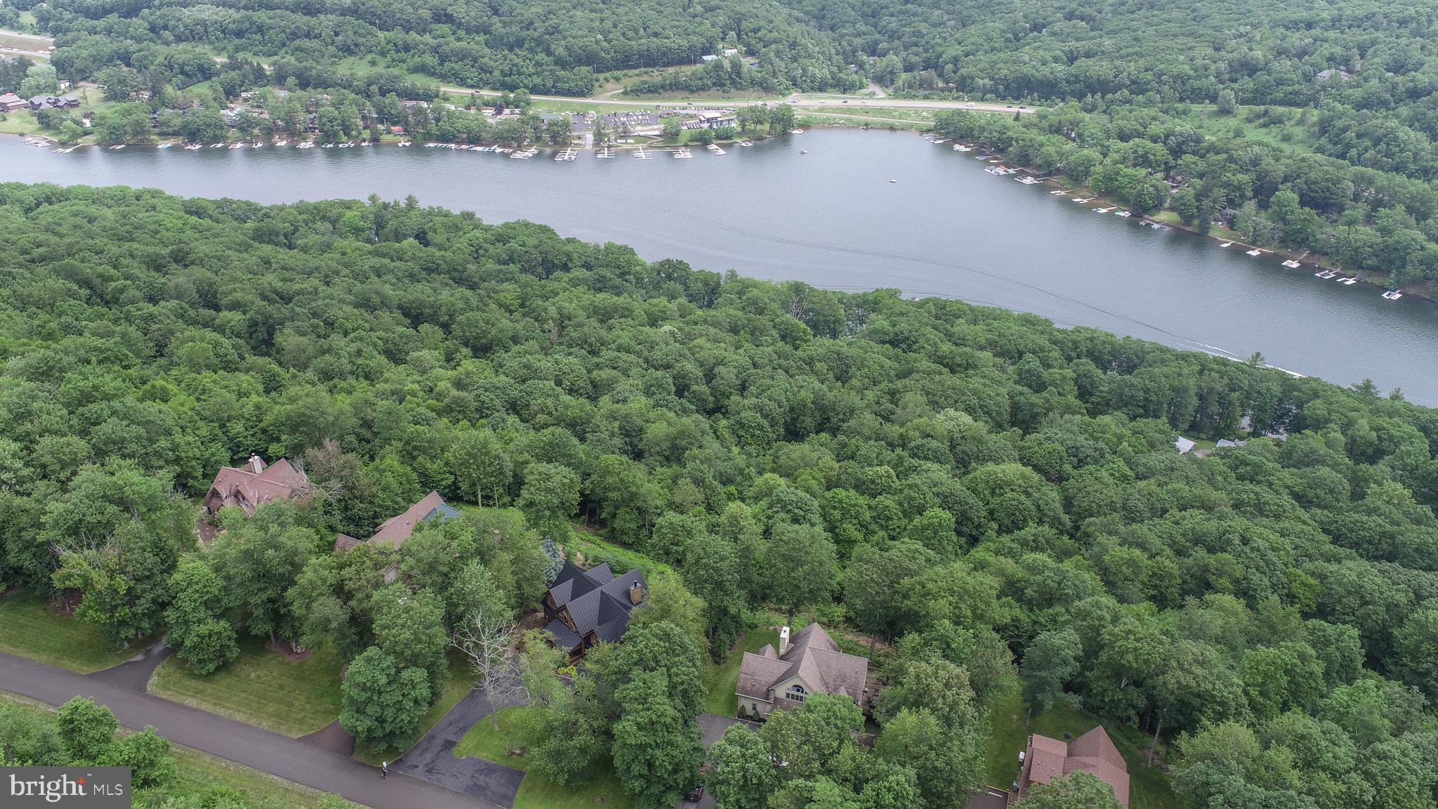 DEEP CREEK HIGHLANDS - Residential