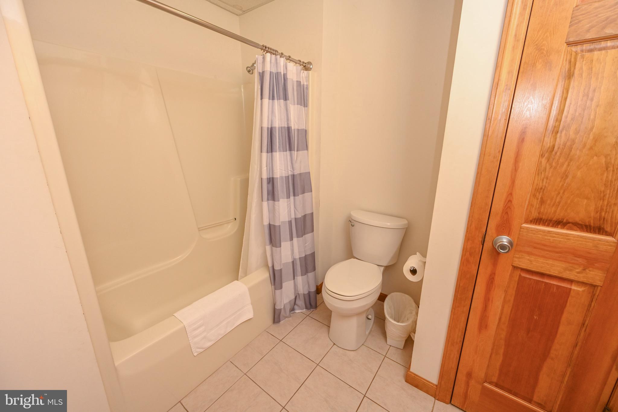 DEEP CREEK HIGHLANDS - Residential