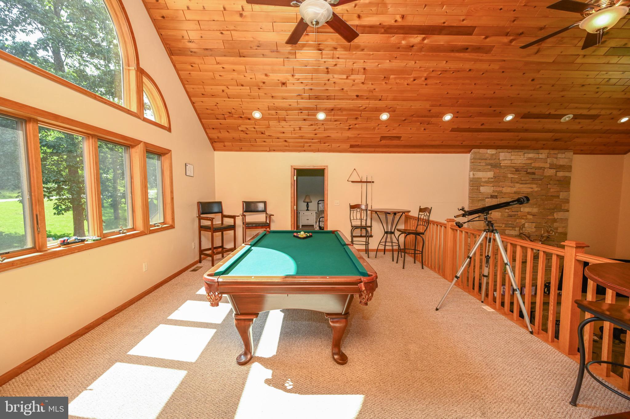 DEEP CREEK HIGHLANDS - Residential