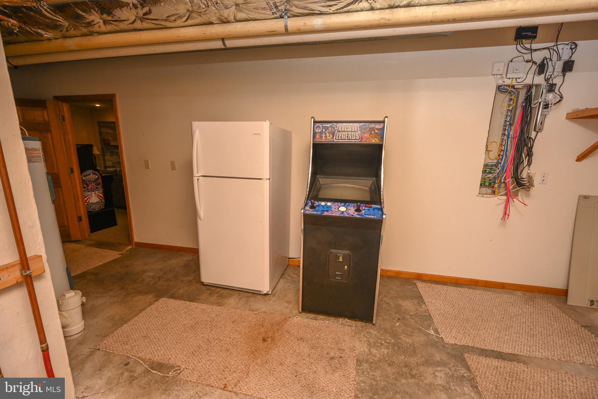 DEEP CREEK HIGHLANDS - Residential