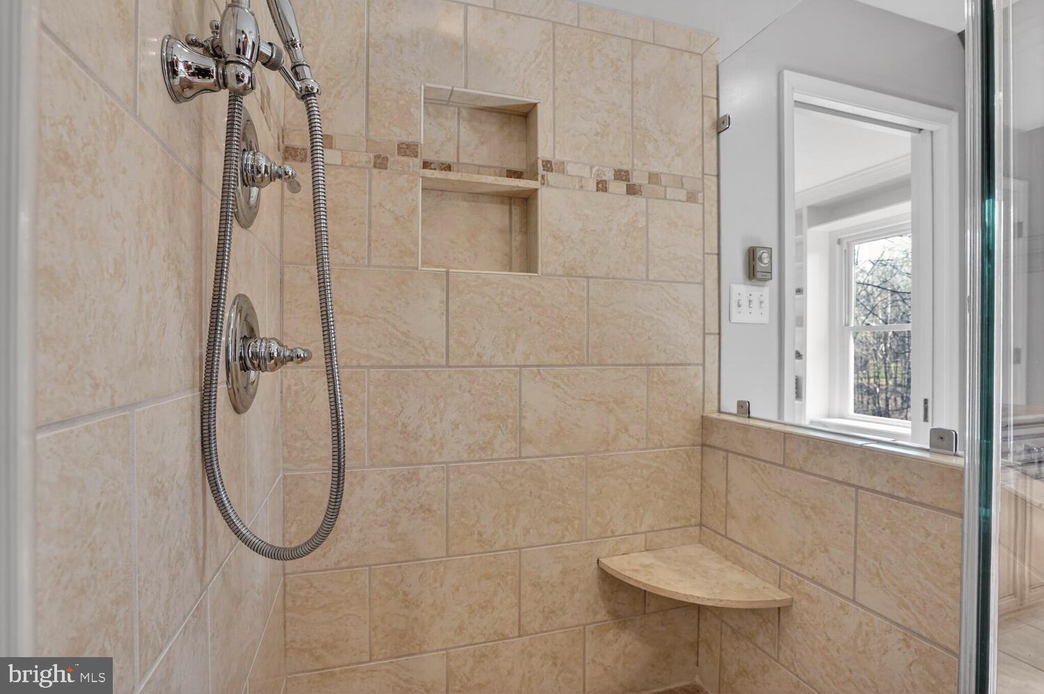 CEDAR RUN - Residential