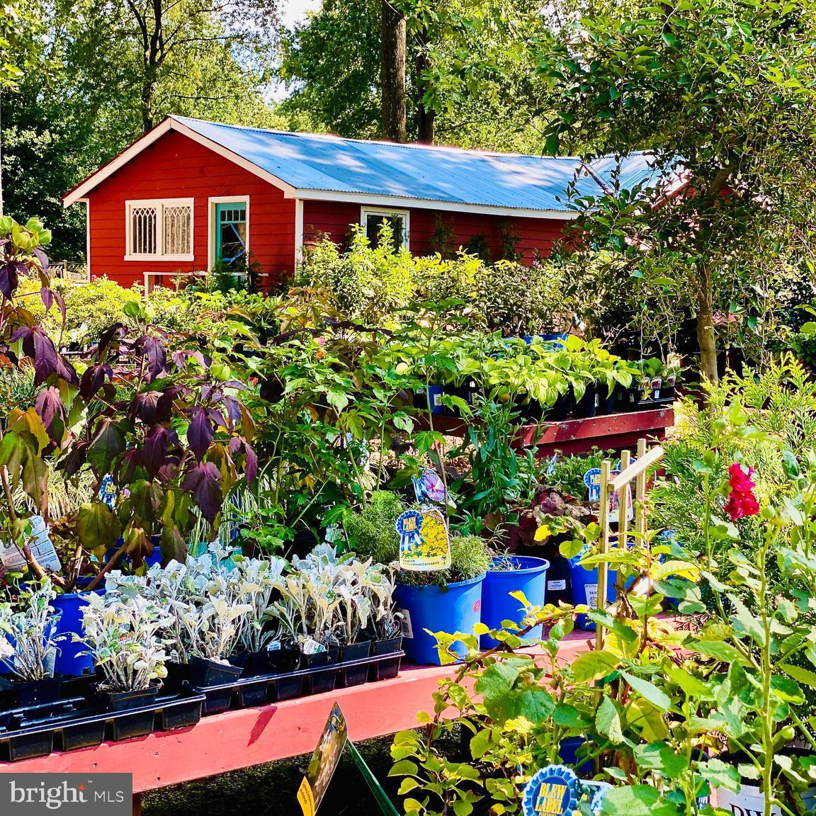 CEDAR RUN - Residential