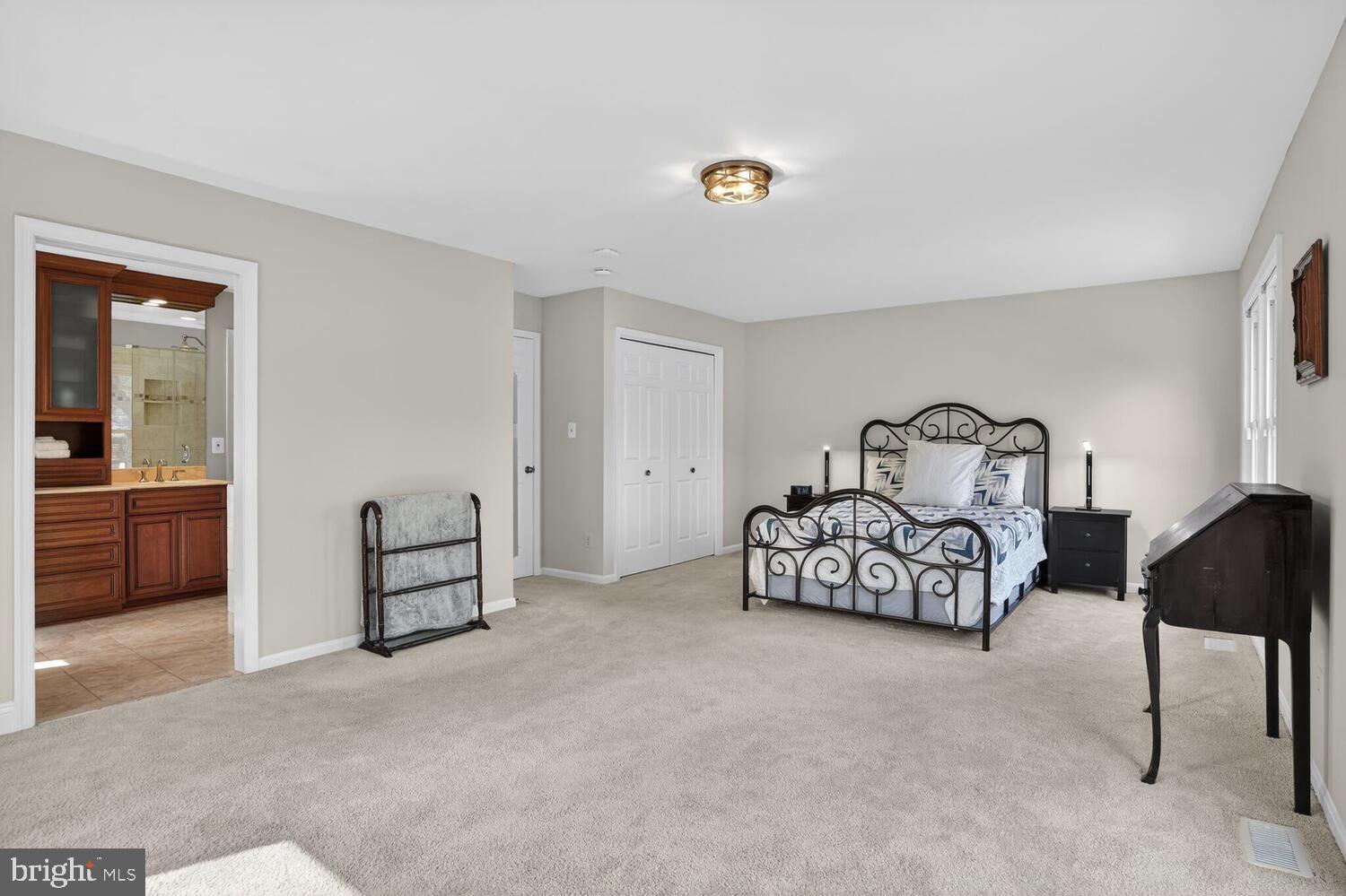 CEDAR RUN - Residential