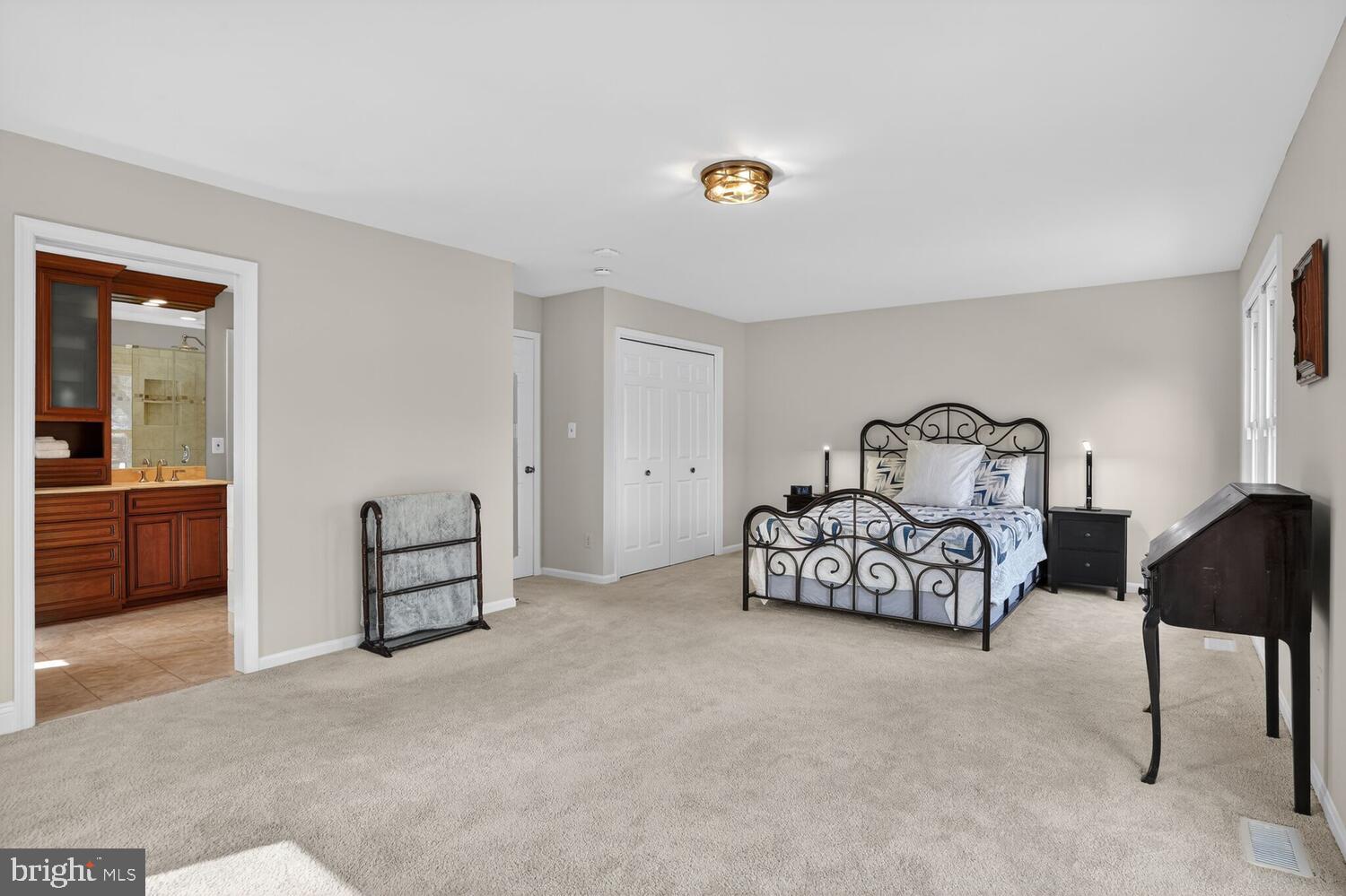 CEDAR RUN - Residential