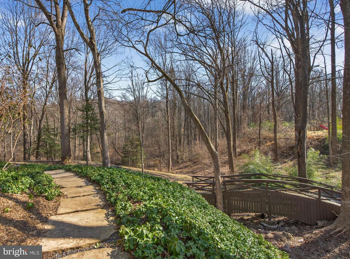 CEDAR RUN - Residential