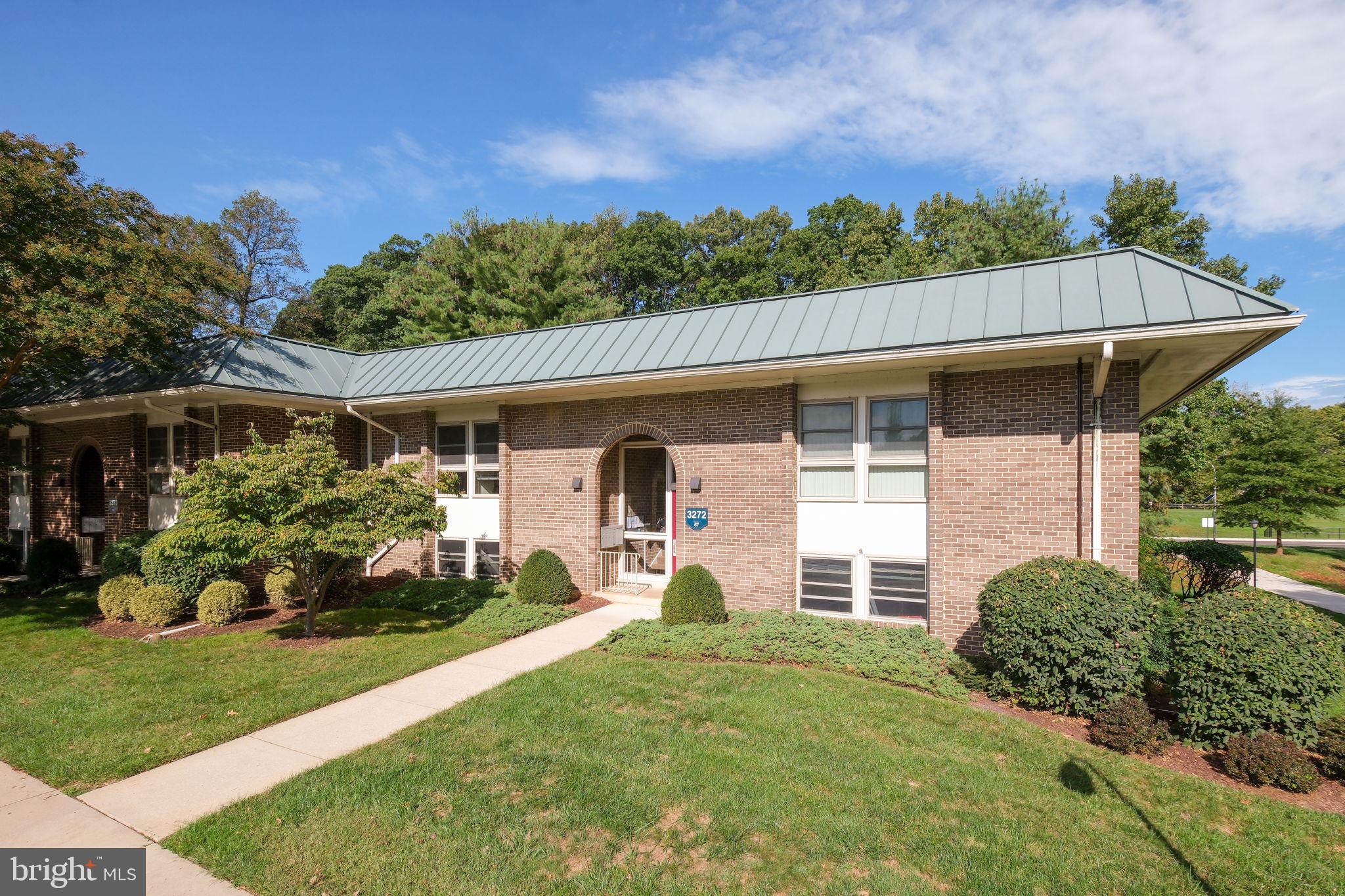 LEISURE WORLD - Residential