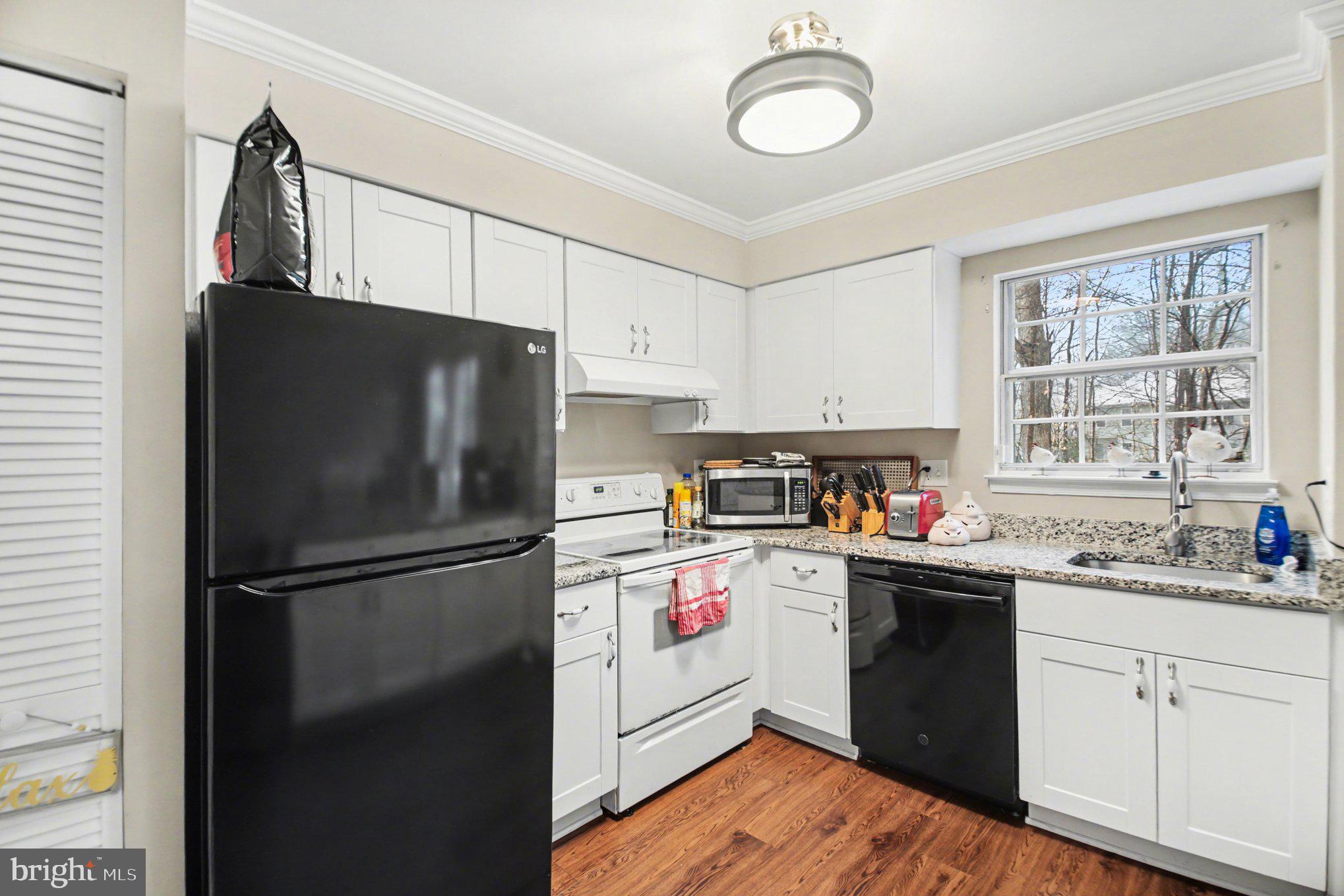 MONTCLAIR - Residential