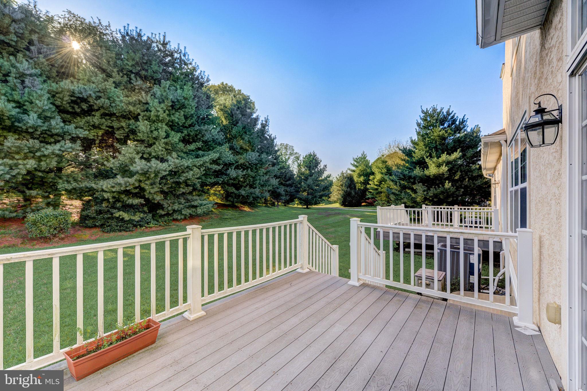 CHERRY CREEK - Residential