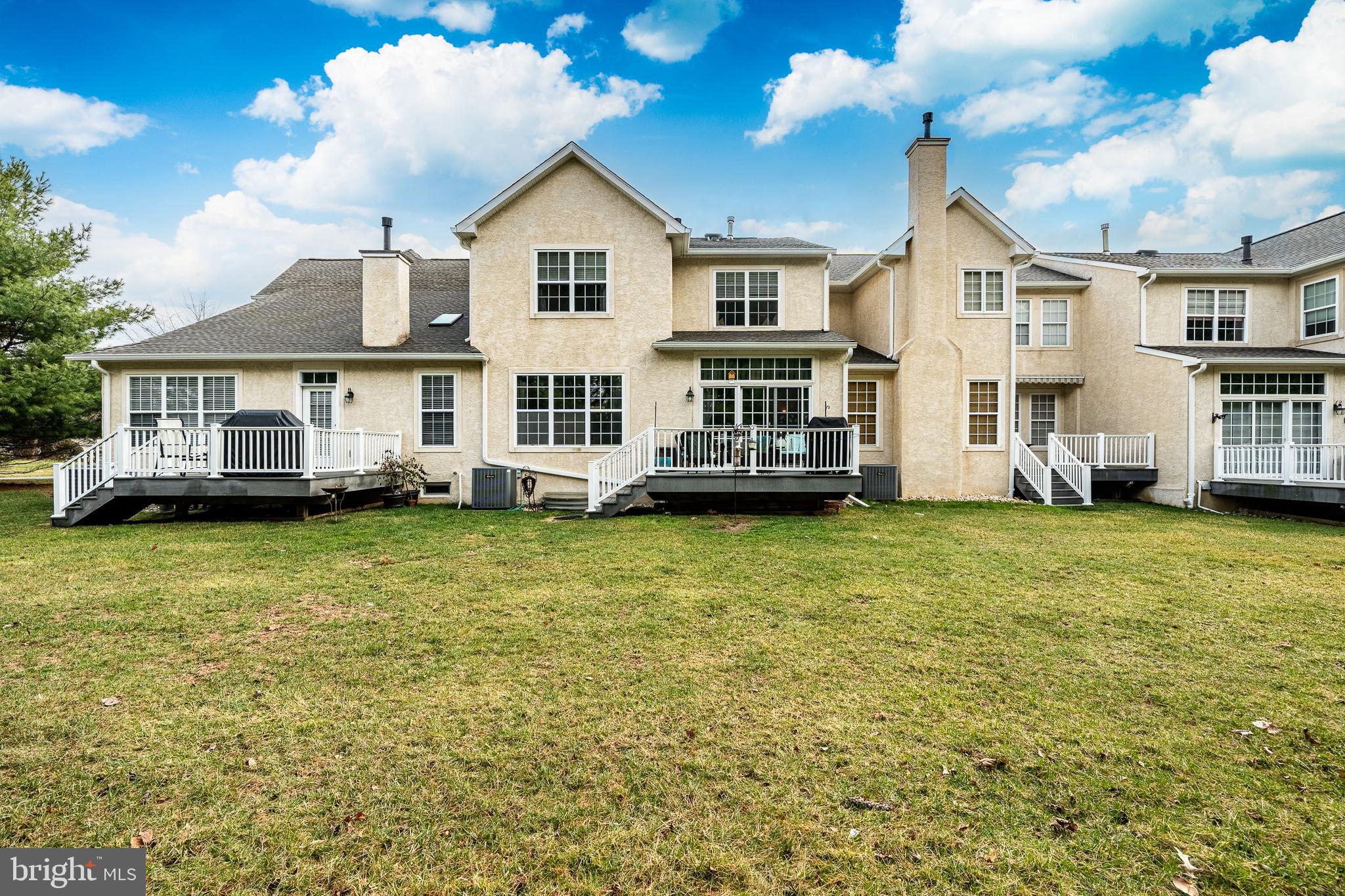 CHERRY CREEK - Residential