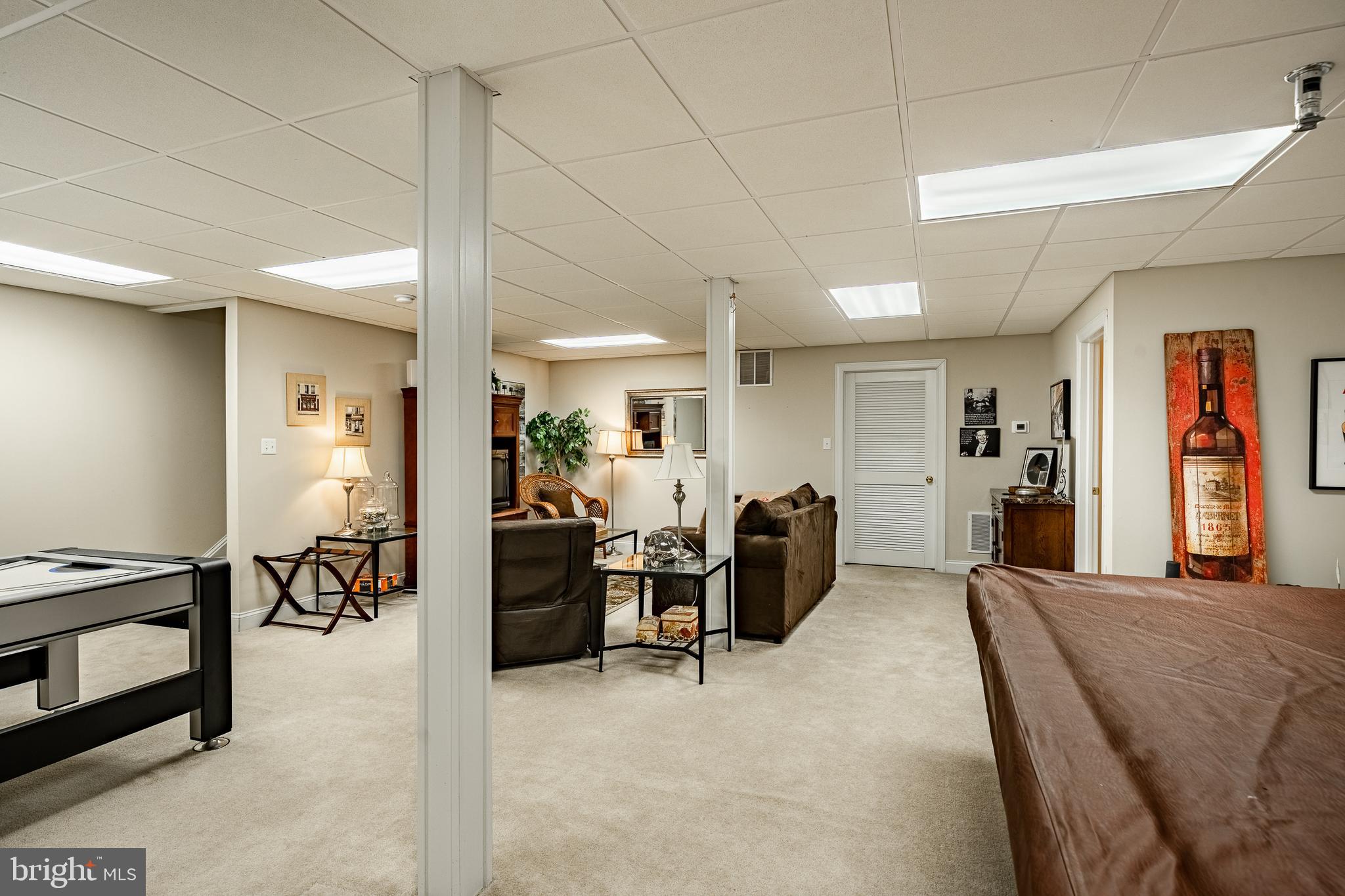 CHERRY CREEK - Residential