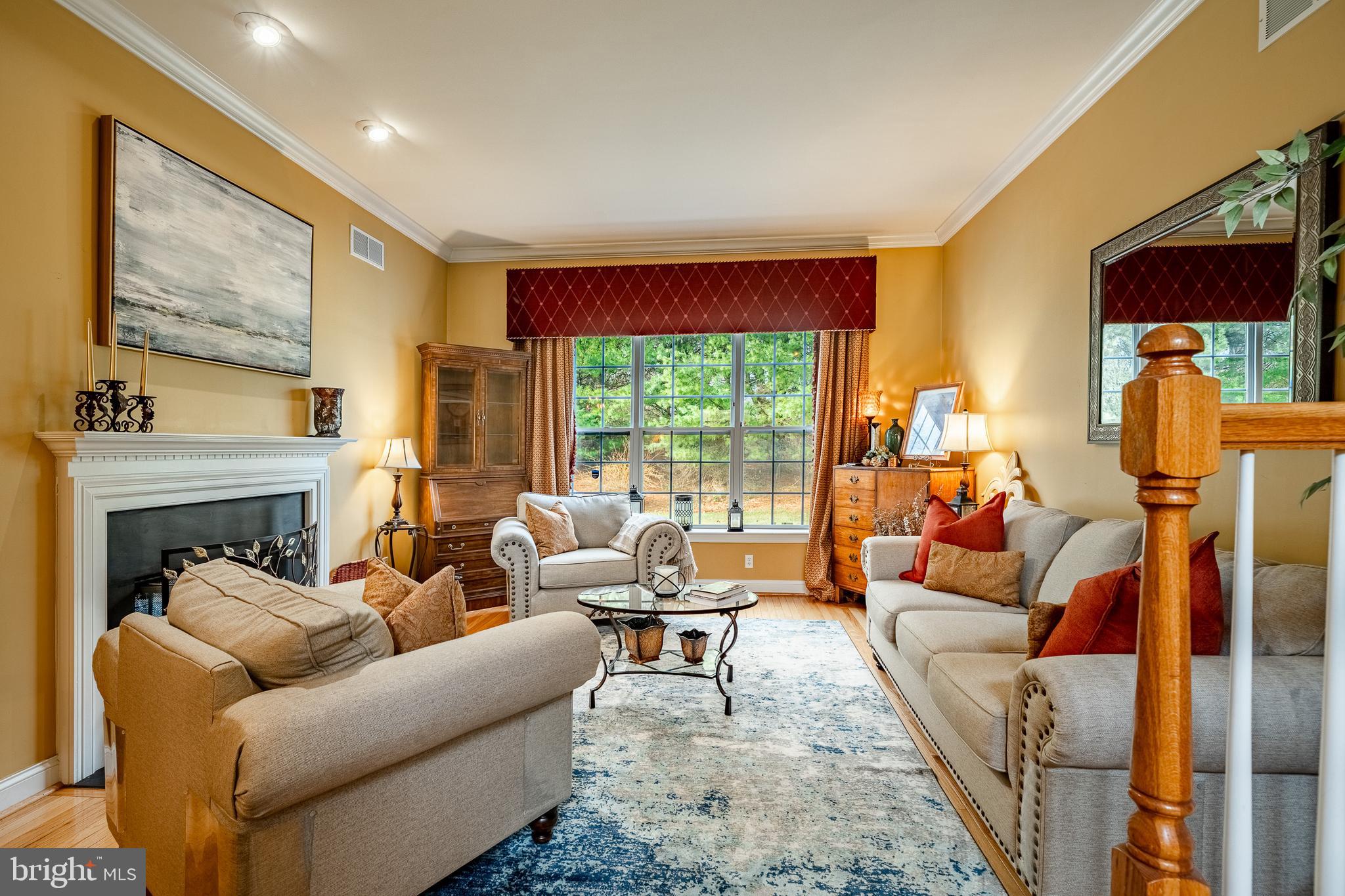 CHERRY CREEK - Residential
