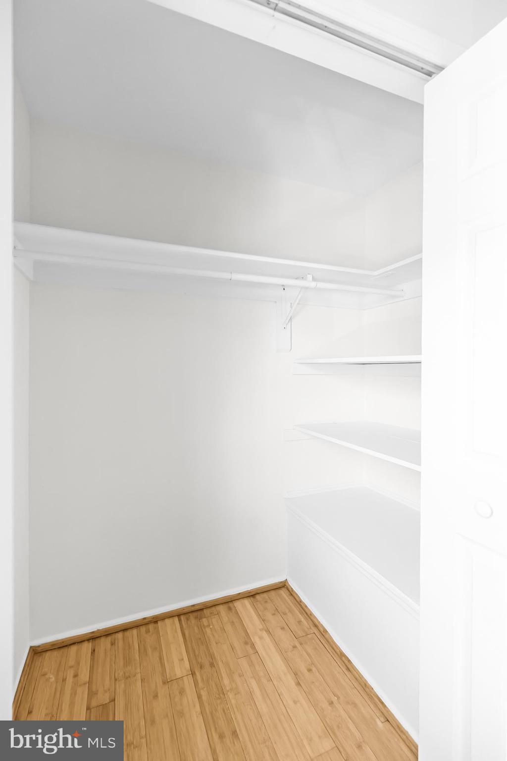 BURKE CENTRE - Residential