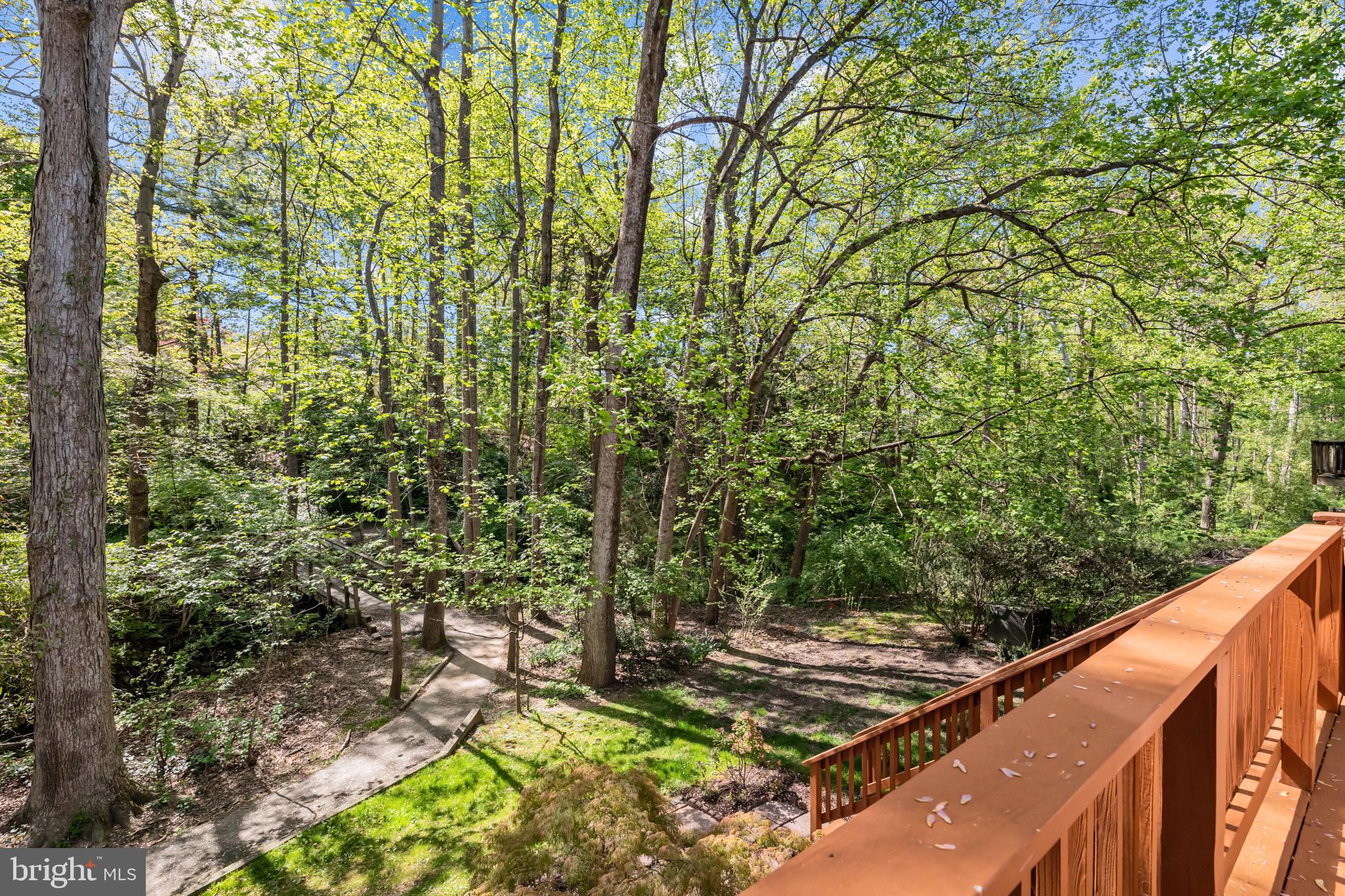 BURKE CENTRE - Residential