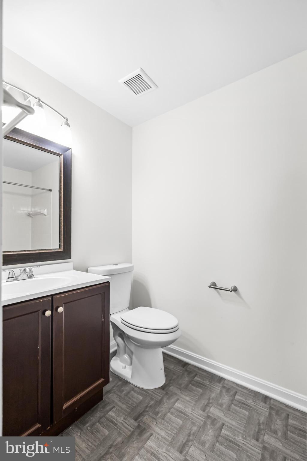 BURKE CENTRE - Residential