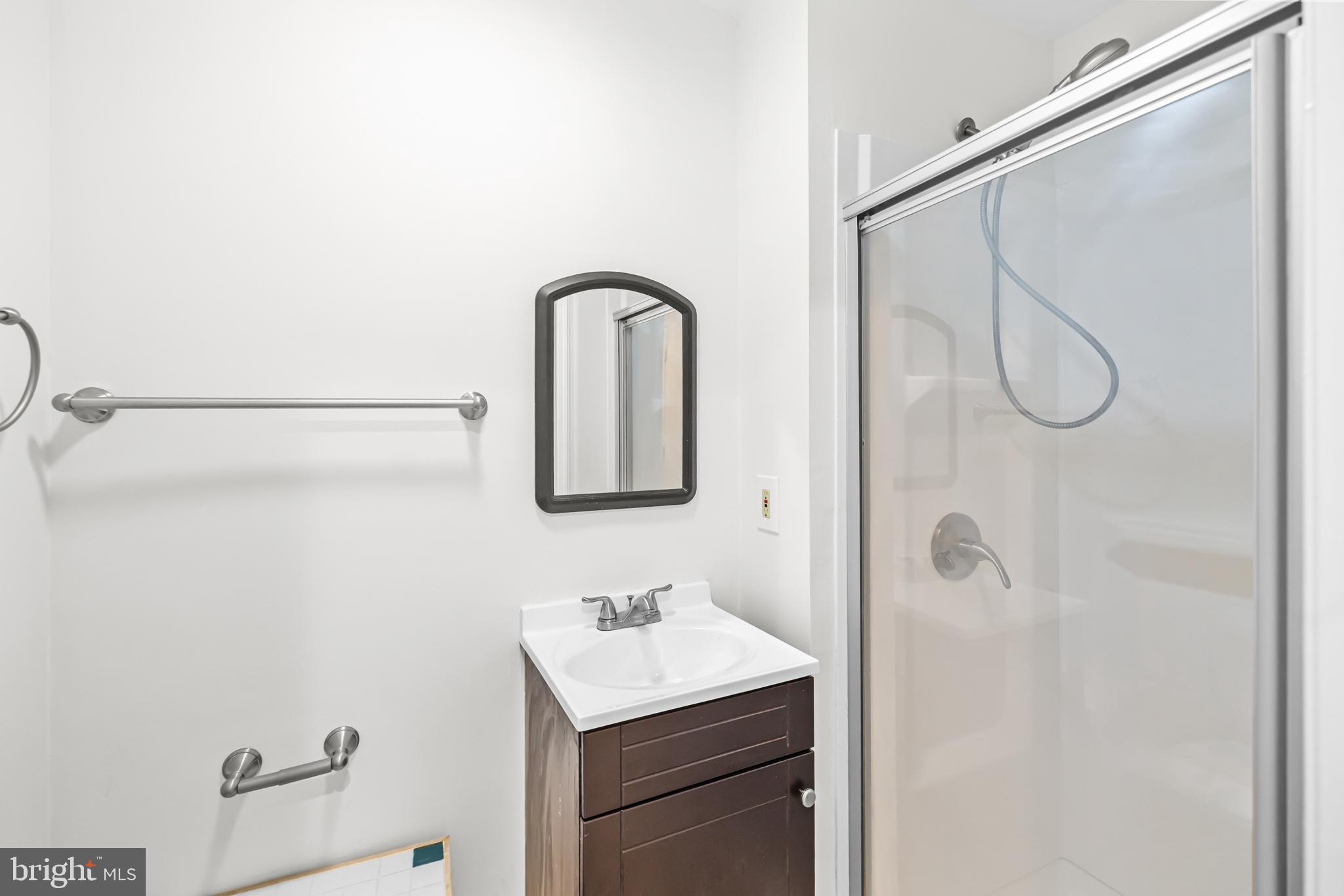 BURKE CENTRE - Residential