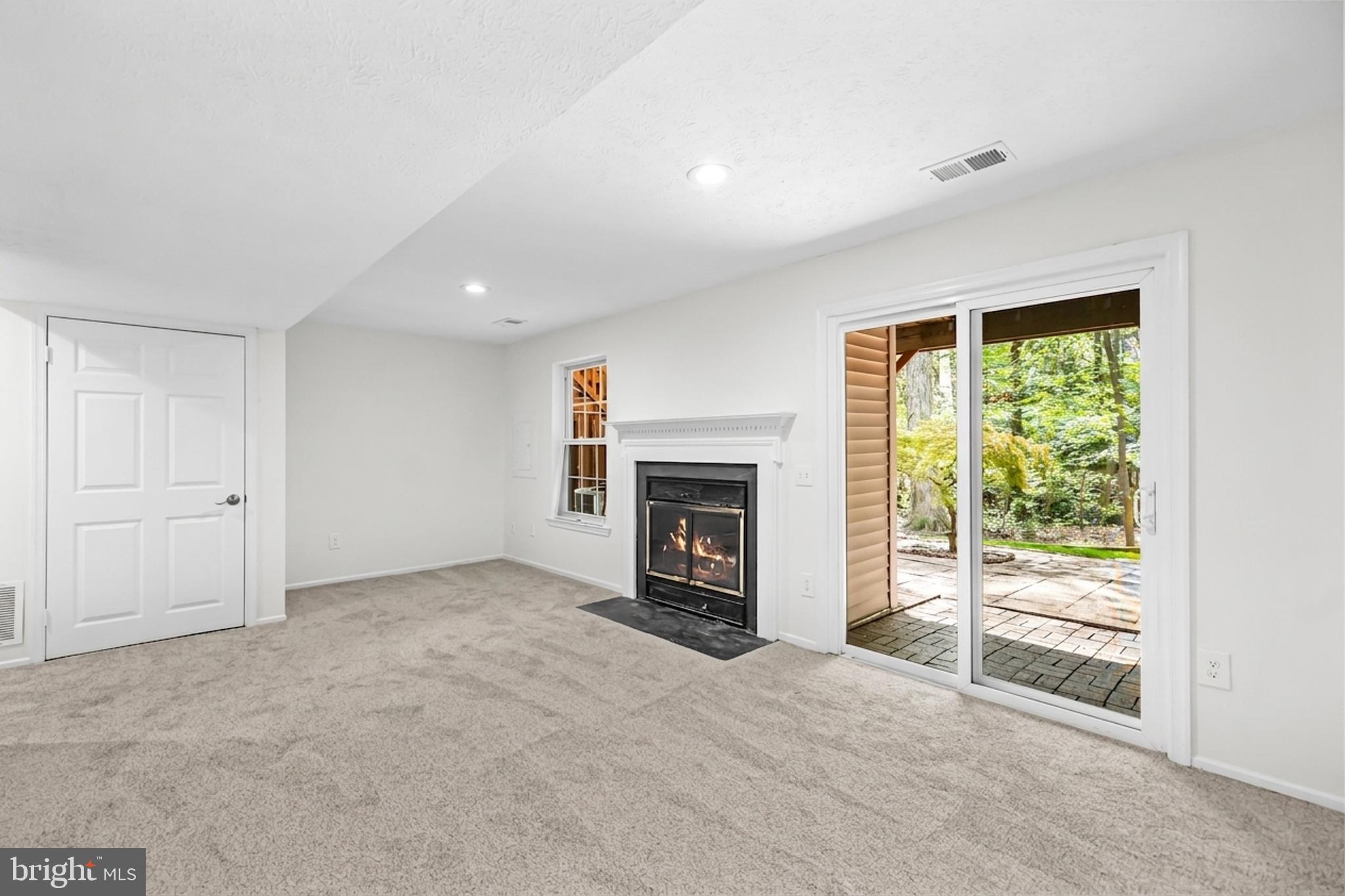 BURKE CENTRE - Residential