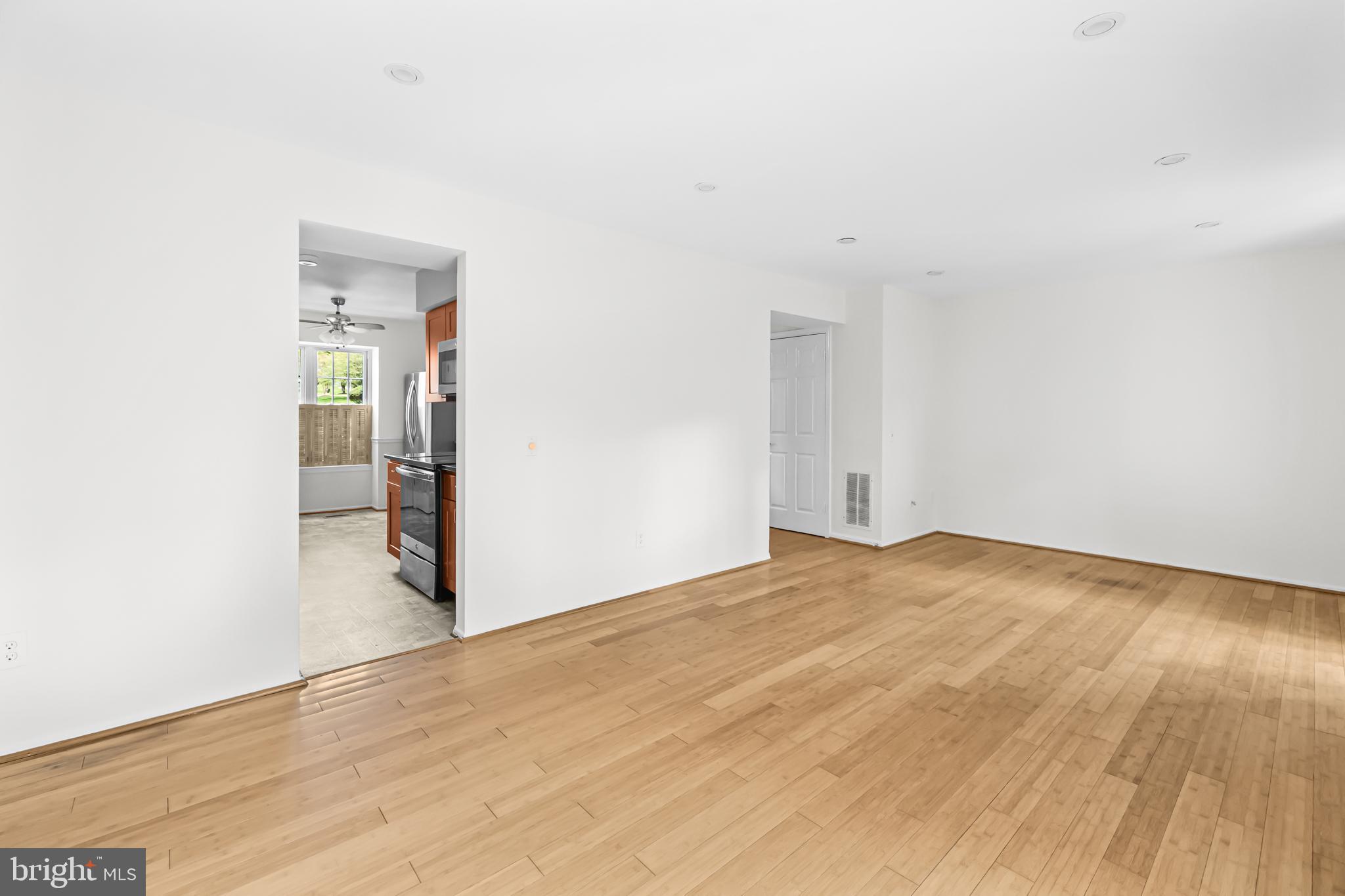 BURKE CENTRE - Residential