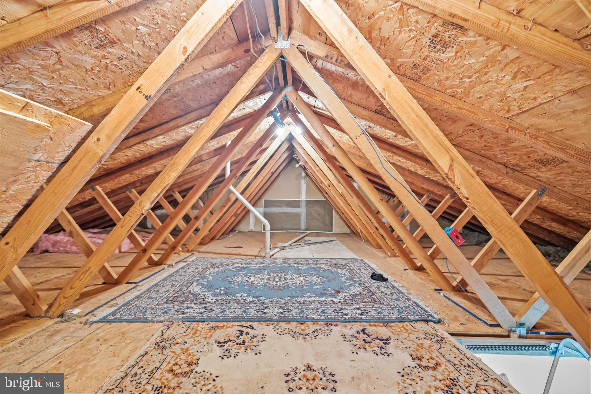 BURKE CENTRE - Residential