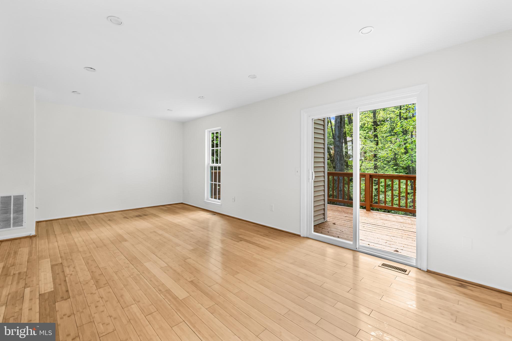 BURKE CENTRE - Residential