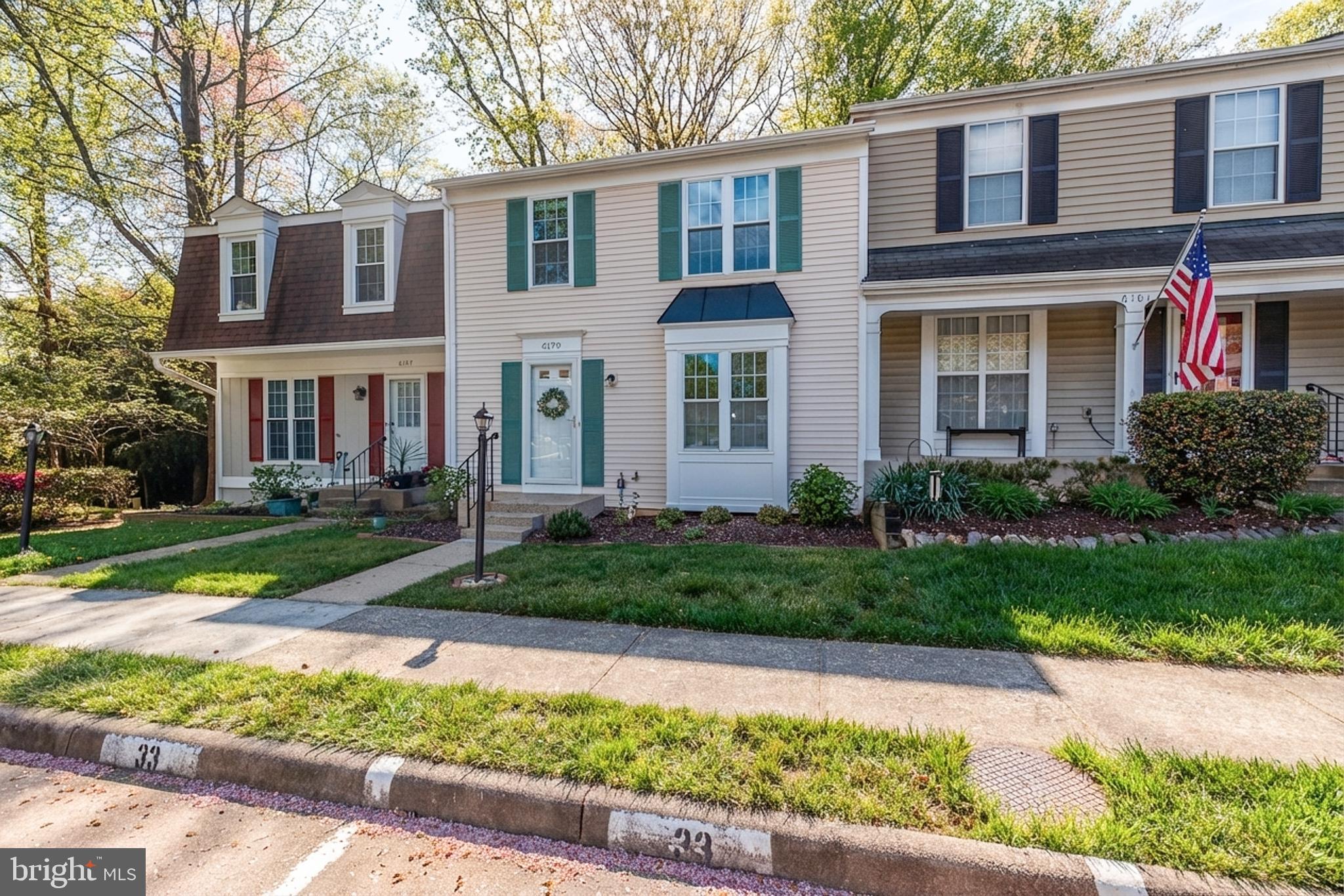 BURKE CENTRE - Residential