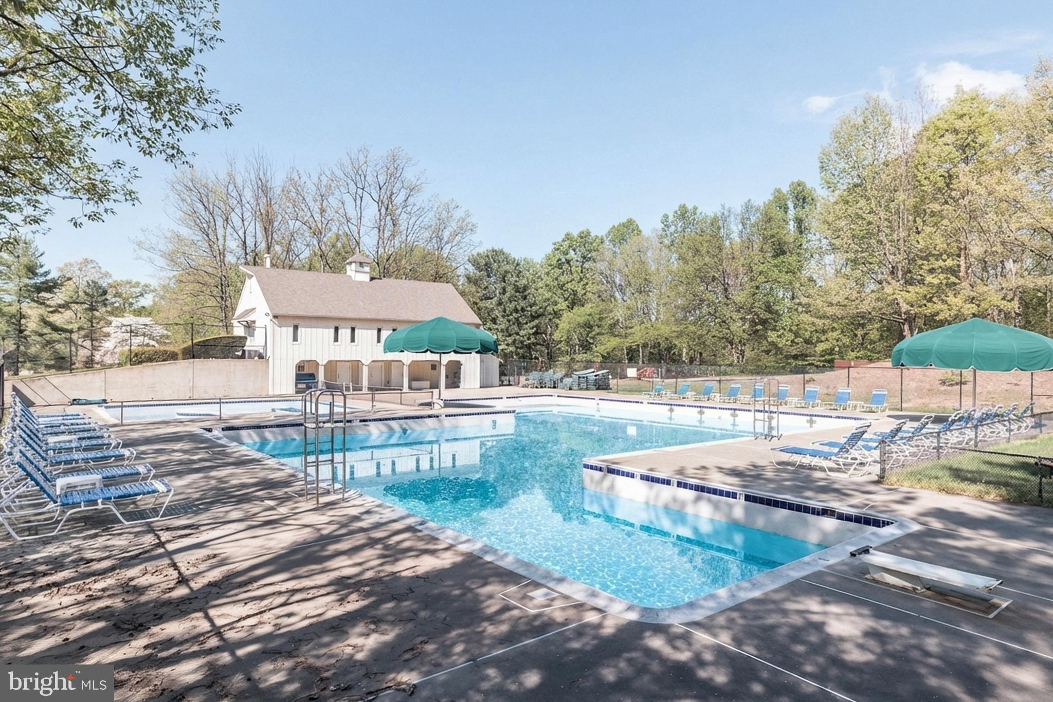 BURKE CENTRE - Residential