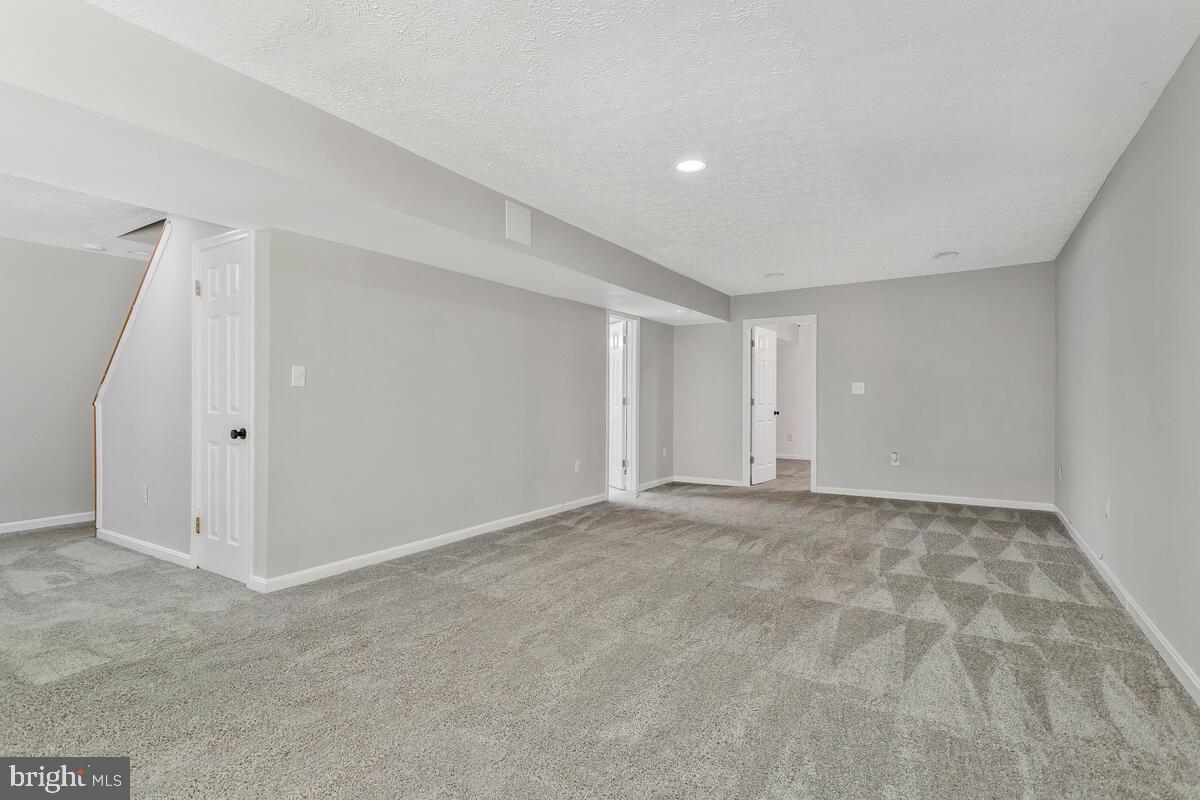 MARLTON - Residential Lease