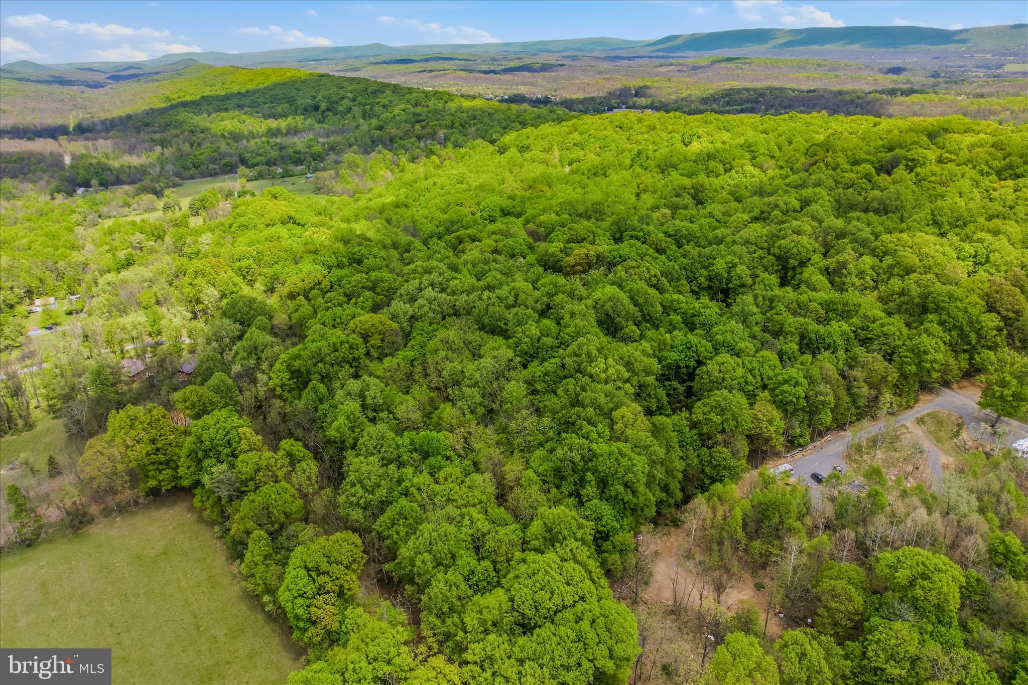 ROCK GAP WOODS - Residential