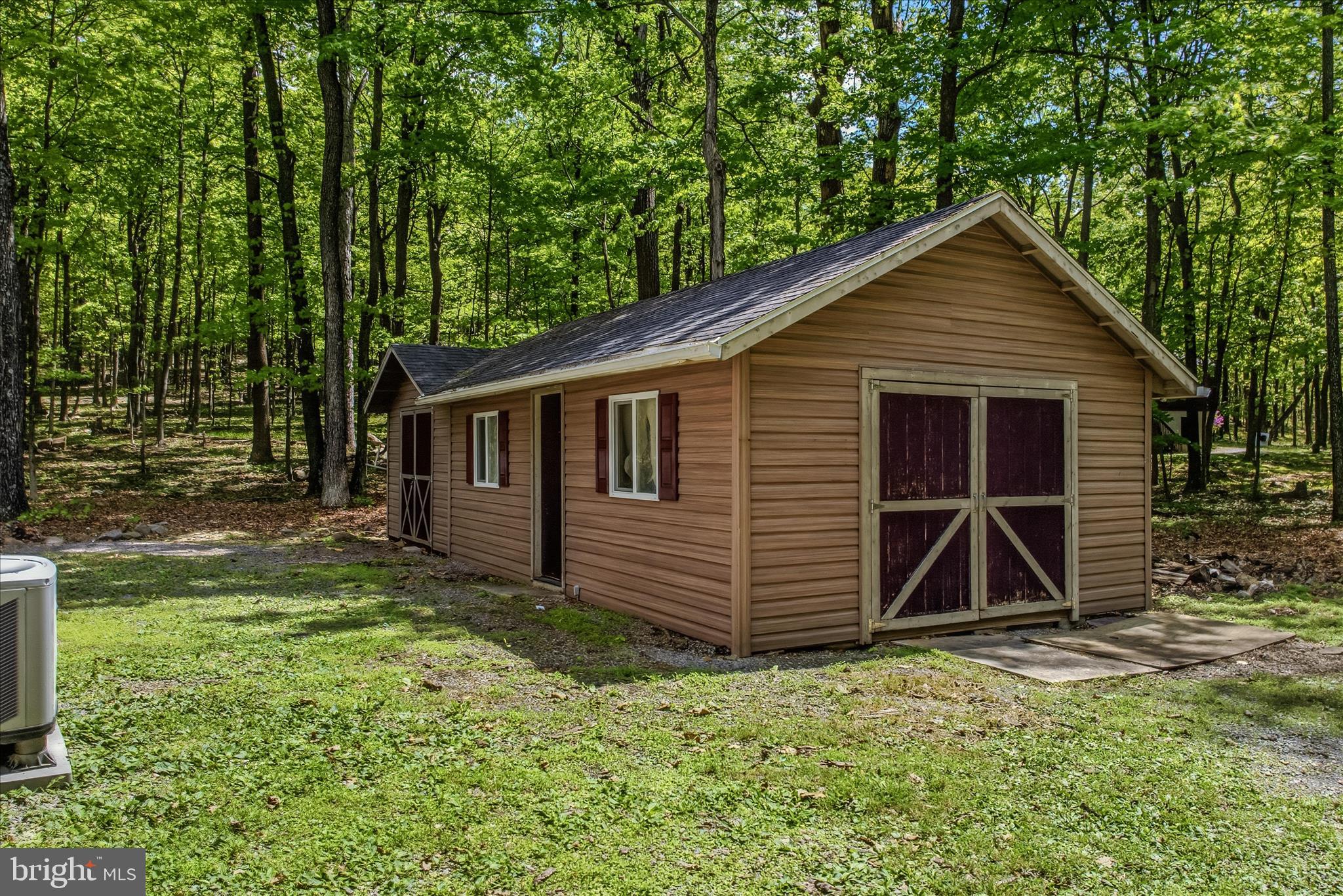 ROCK GAP WOODS - Residential