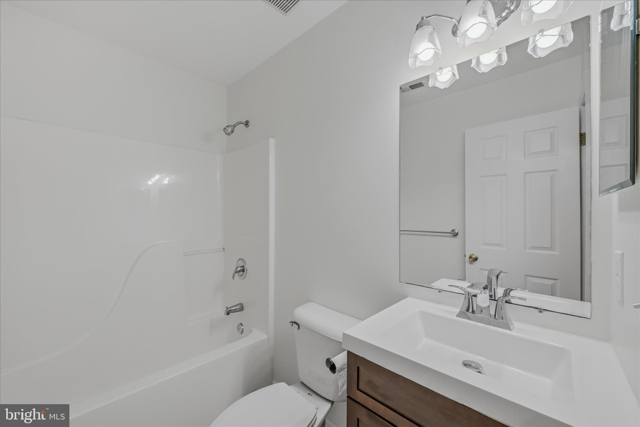 ROCK GAP WOODS - Residential