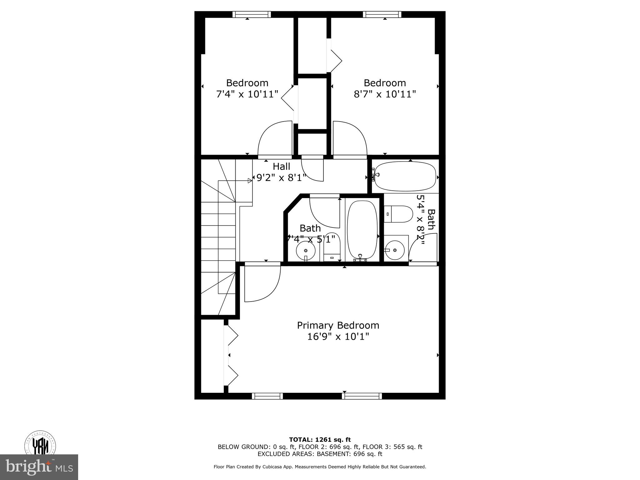 HOLLY WOODS - Residential