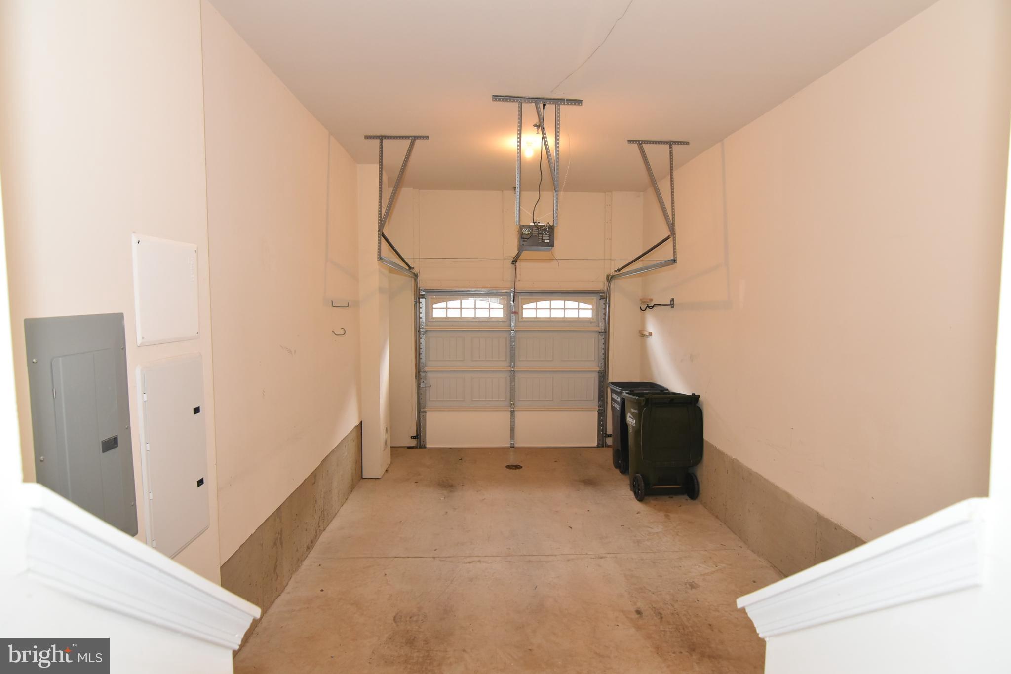 DANE RIDGE - Residential Lease