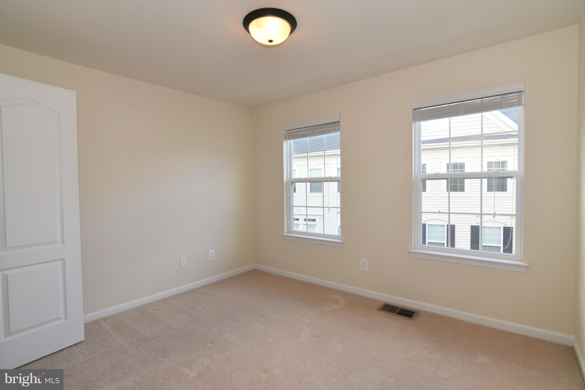 DANE RIDGE - Residential Lease