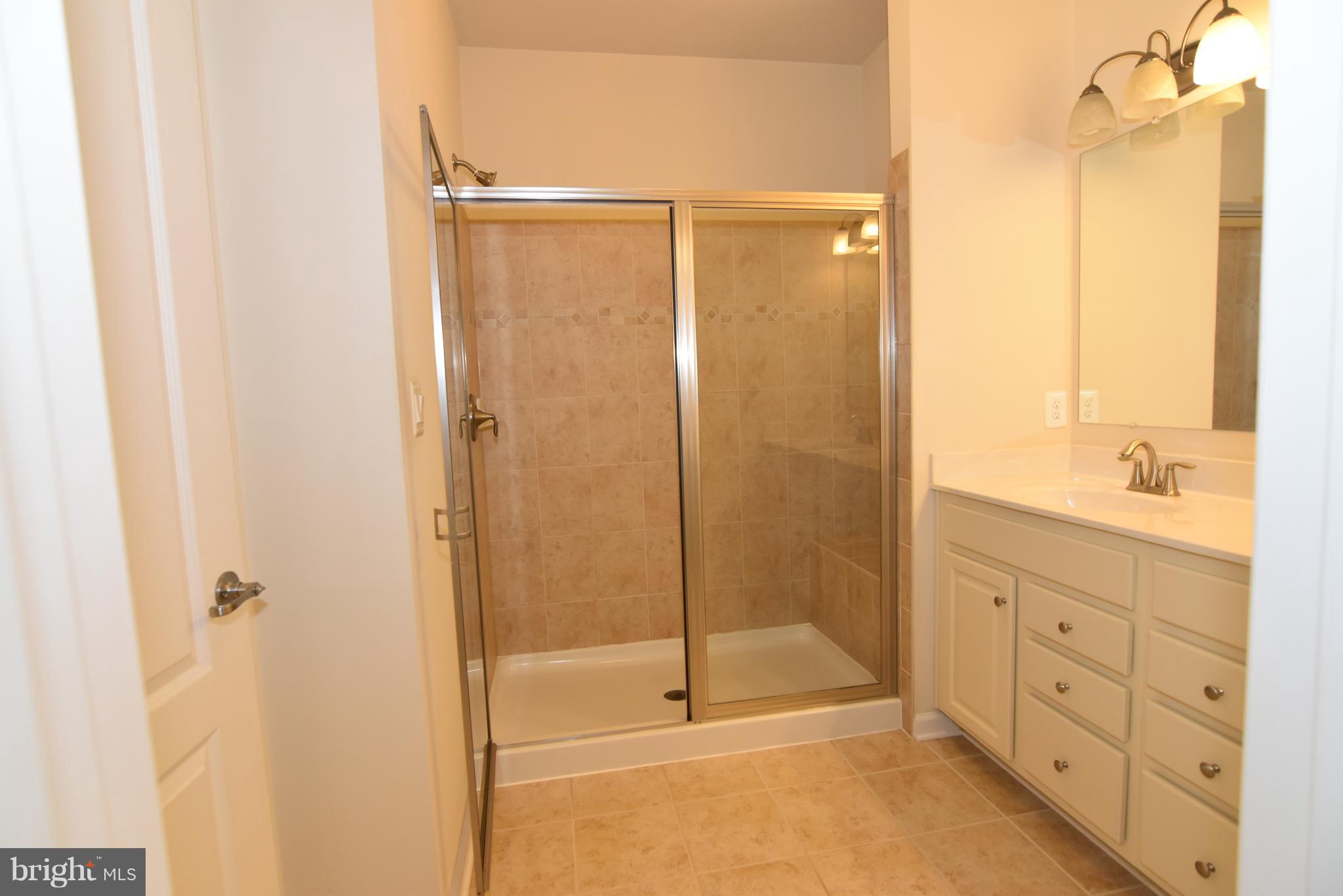 DANE RIDGE - Residential Lease