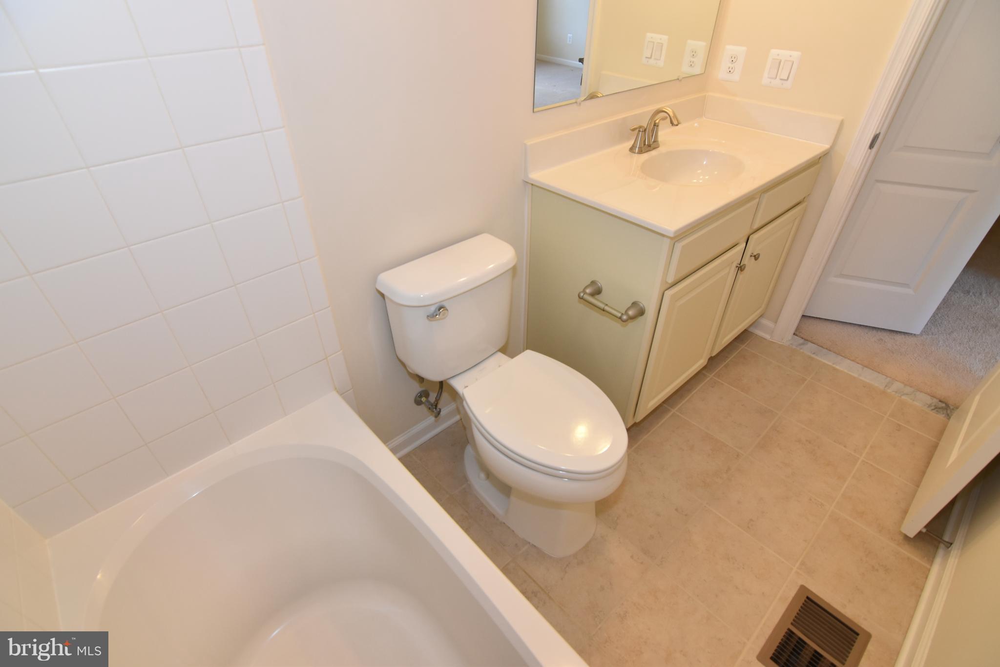 DANE RIDGE - Residential Lease