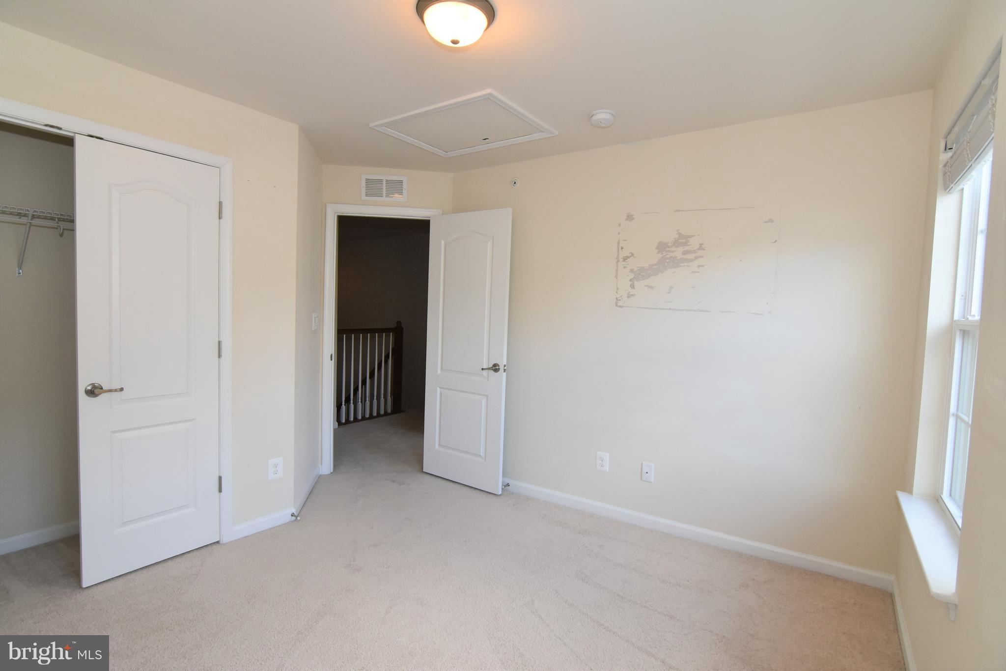 DANE RIDGE - Residential Lease