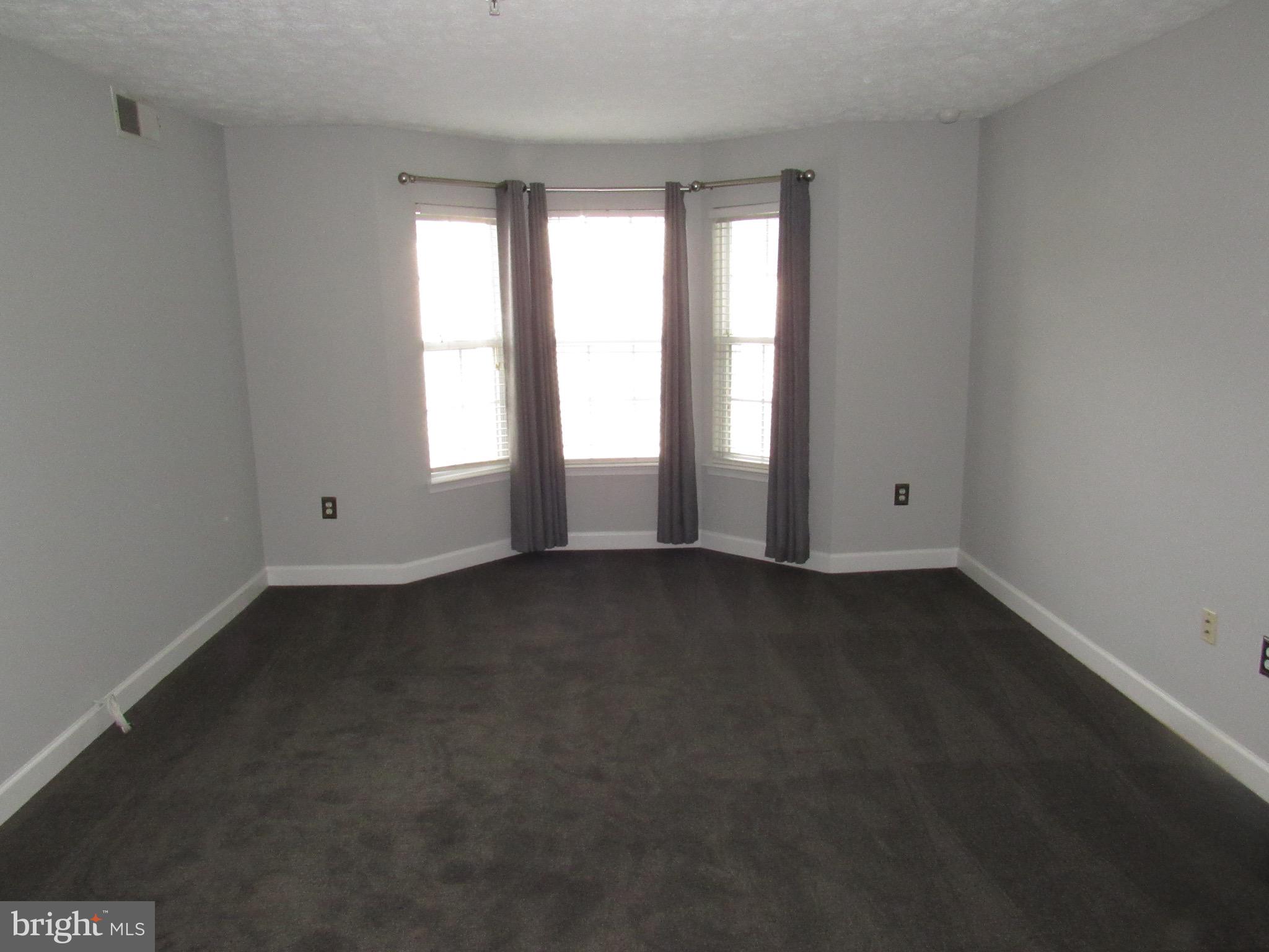 BRINKLEY OVERLOOK - Residential Lease