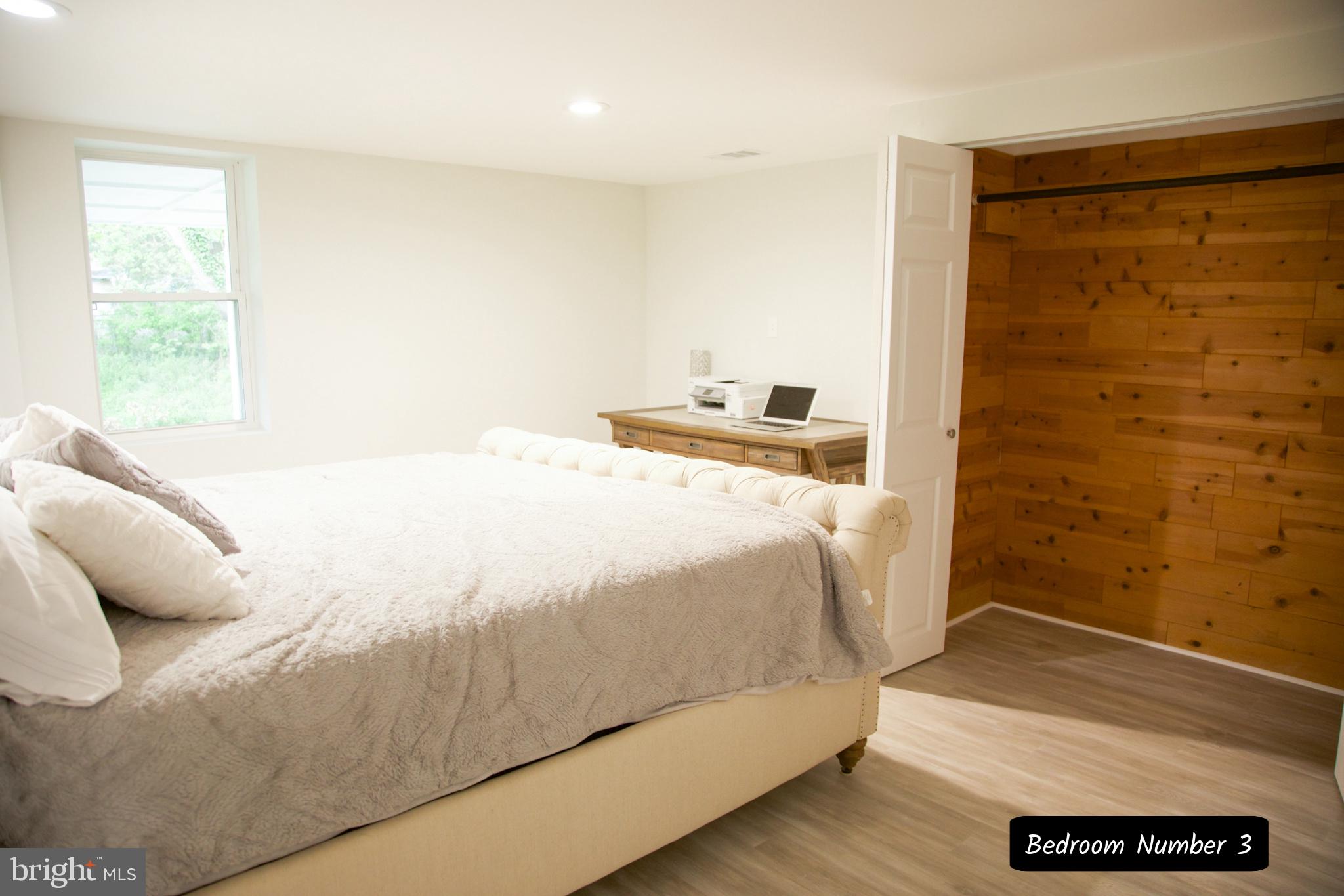 BURGUNDY FARM - Residential