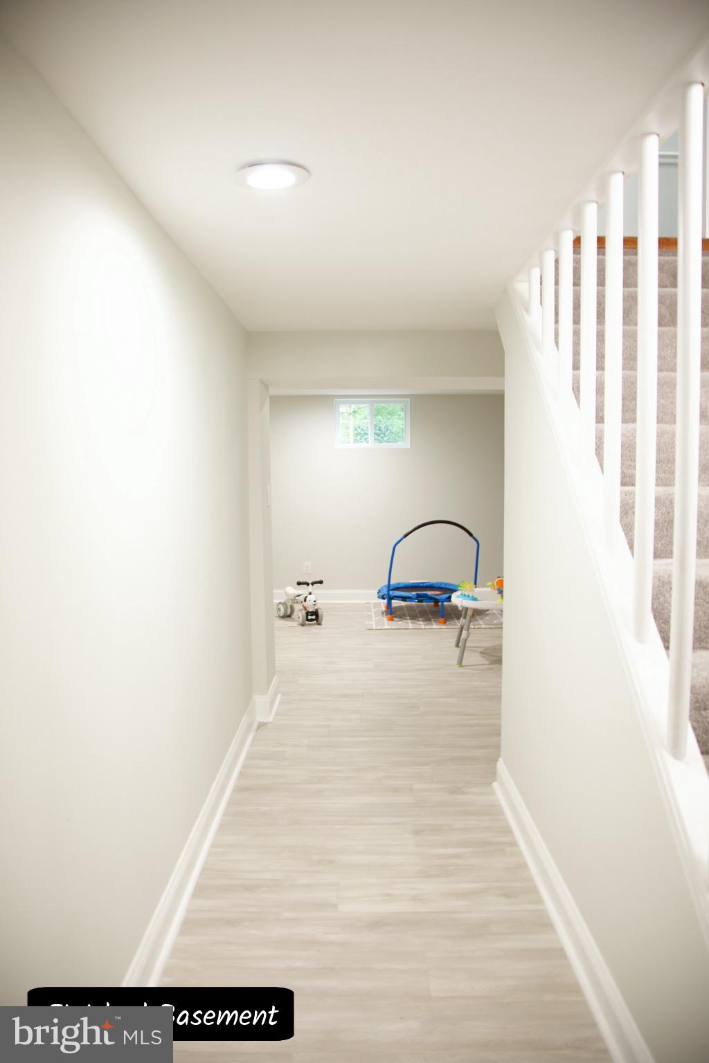 BURGUNDY FARM - Residential