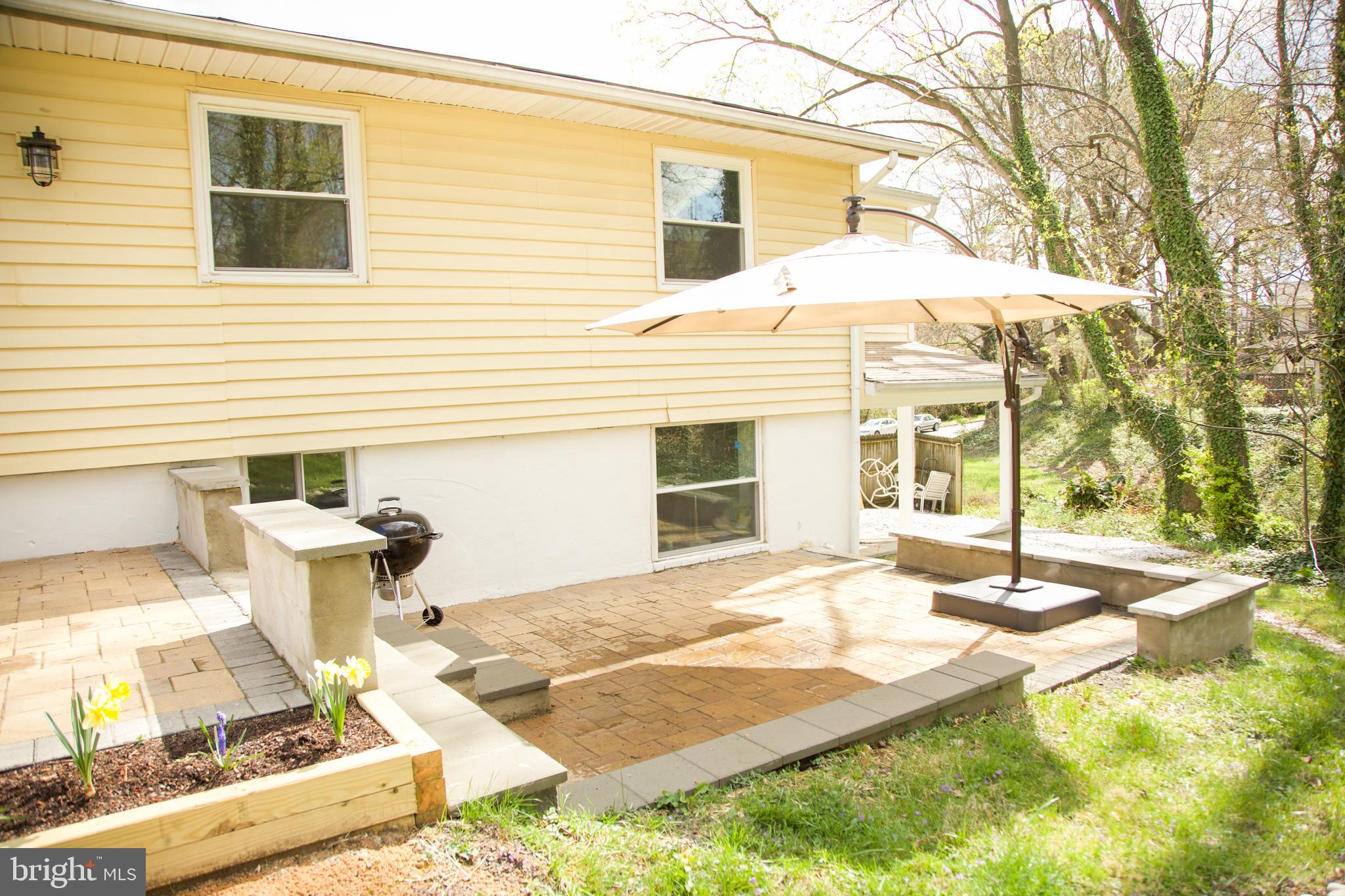 BURGUNDY FARM - Residential